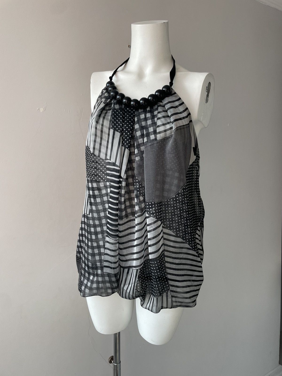 Vintage Italian blouse Size M / US 6-8 / IT 42-44 - 5 Thumbnail
