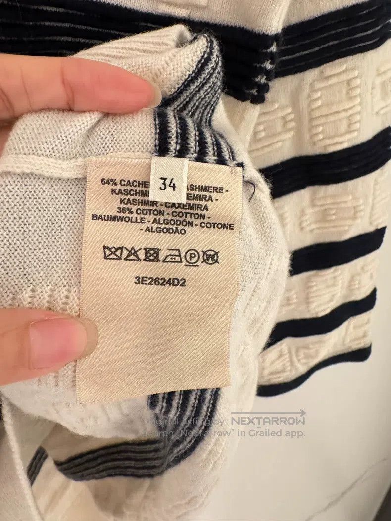Hermes Hermes Navy and white striped pig nose logo cashmere sweat Size XXS / US 00 / IT 34 - 5 Thumbnail