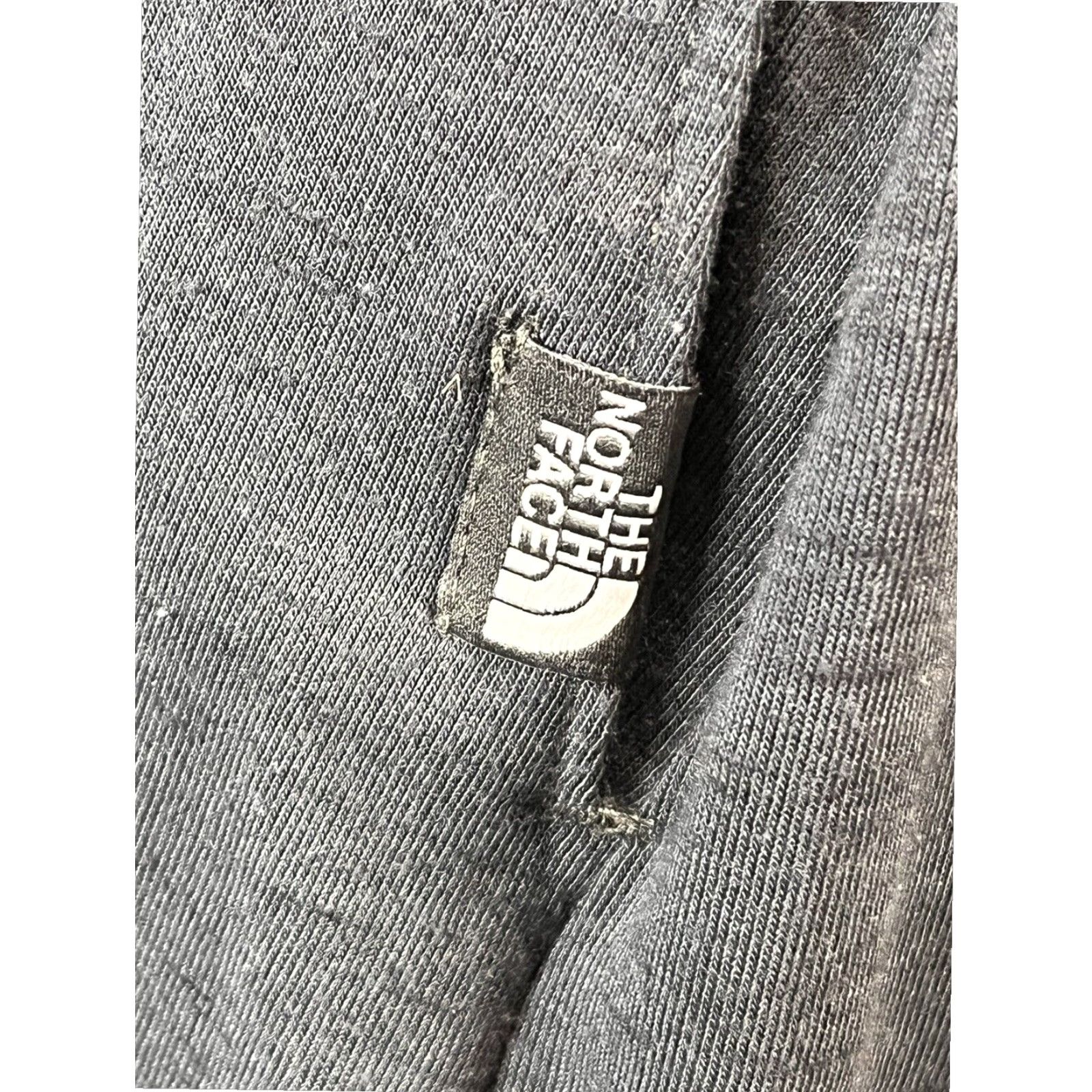 The North Face The North Face Outdoor Short Sleeve V-Neck T-Shirt Dress Womens XS Gray Size XS / US 0-2 / IT 36-38 - 6 Thumbnail