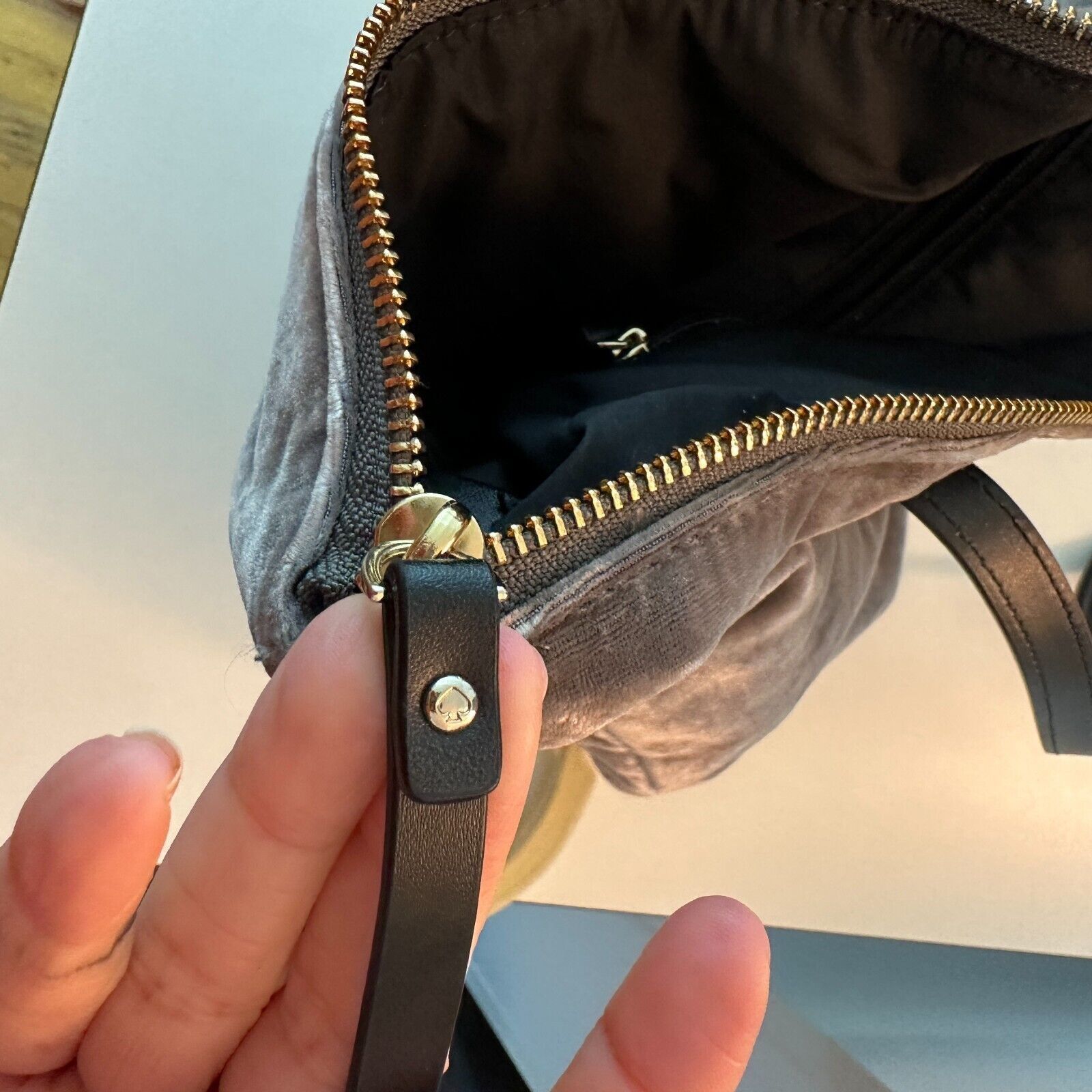 Kate Spade Kate Spade Gray Kona Dawn Place Velvet Leather Handle Tote L Size ONE SIZE - 8 Thumbnail