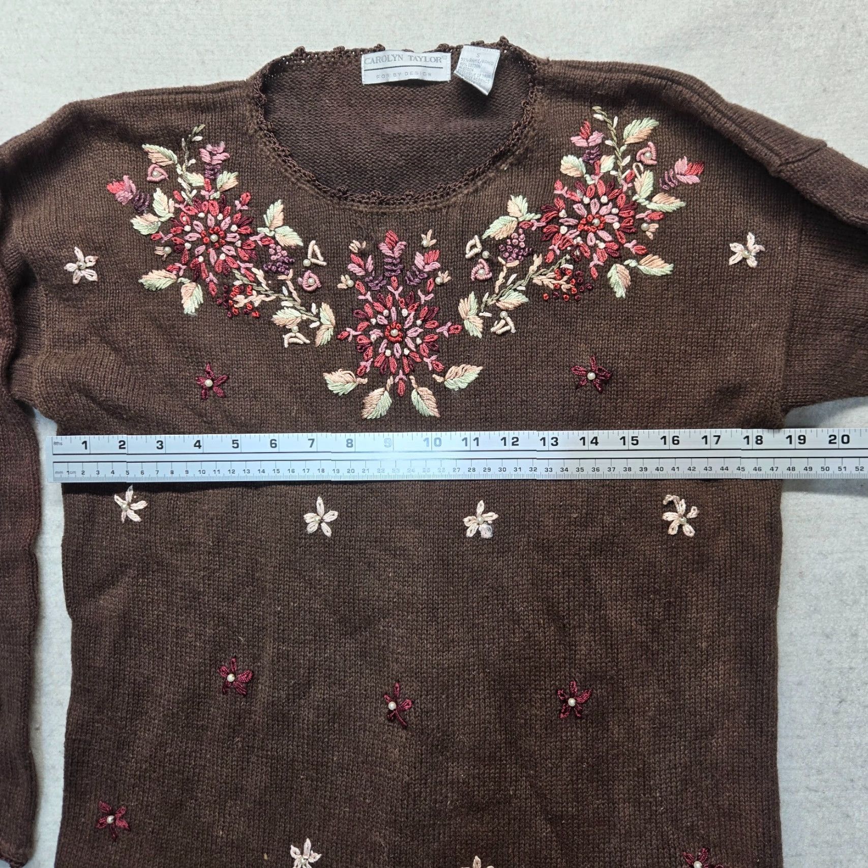 Vintage Carolyn Taylor Sweater Shirt Adult Women S Brown Floral 3/4 Sleeve V-Neck Pullover Women’s Small Floral Heavyweight Size S / US 4 / IT 40 - 5 Thumbnail