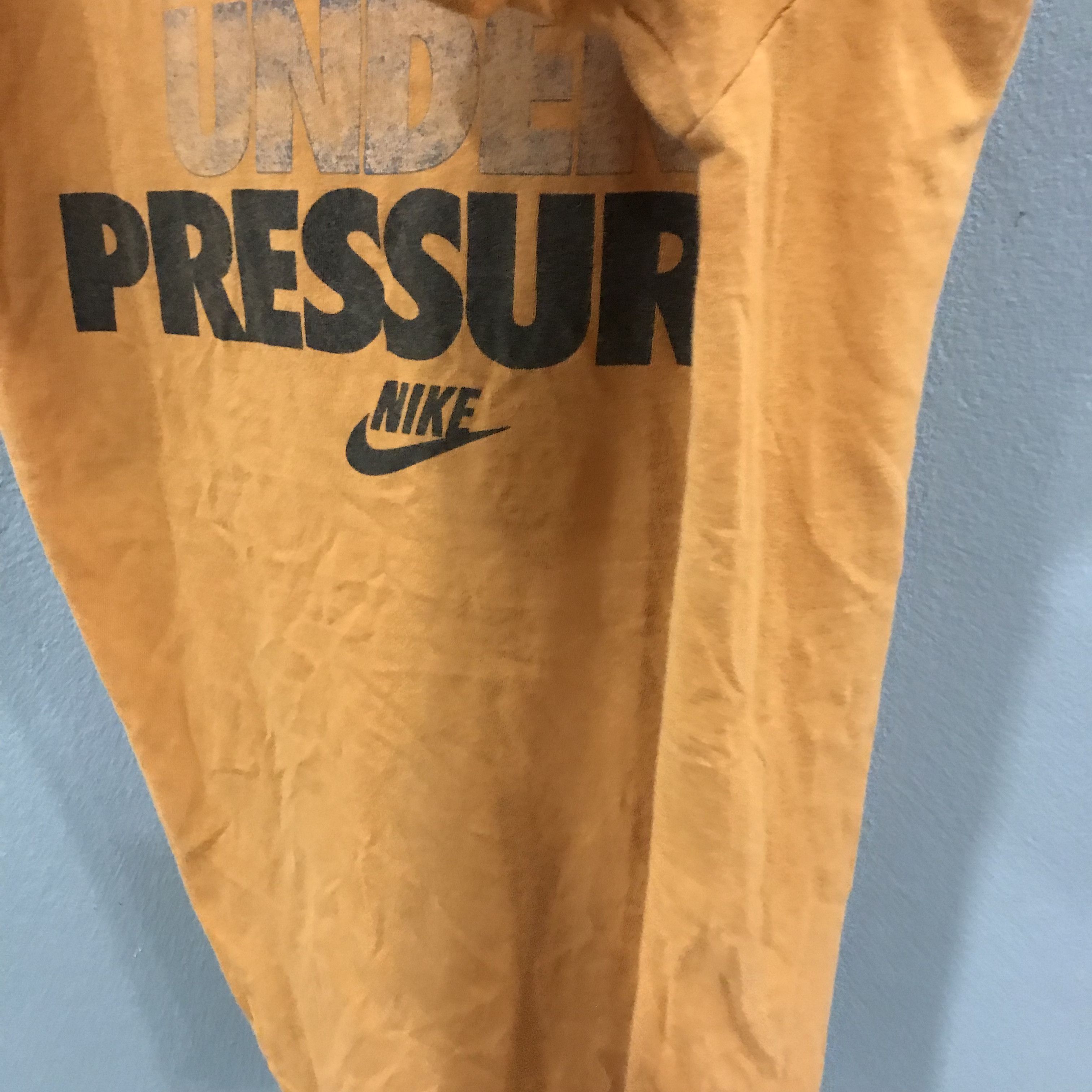 Nike Nike Swoosh Orange Shirt Tees Size US M / EU 48-50 / 2 - 4 Thumbnail