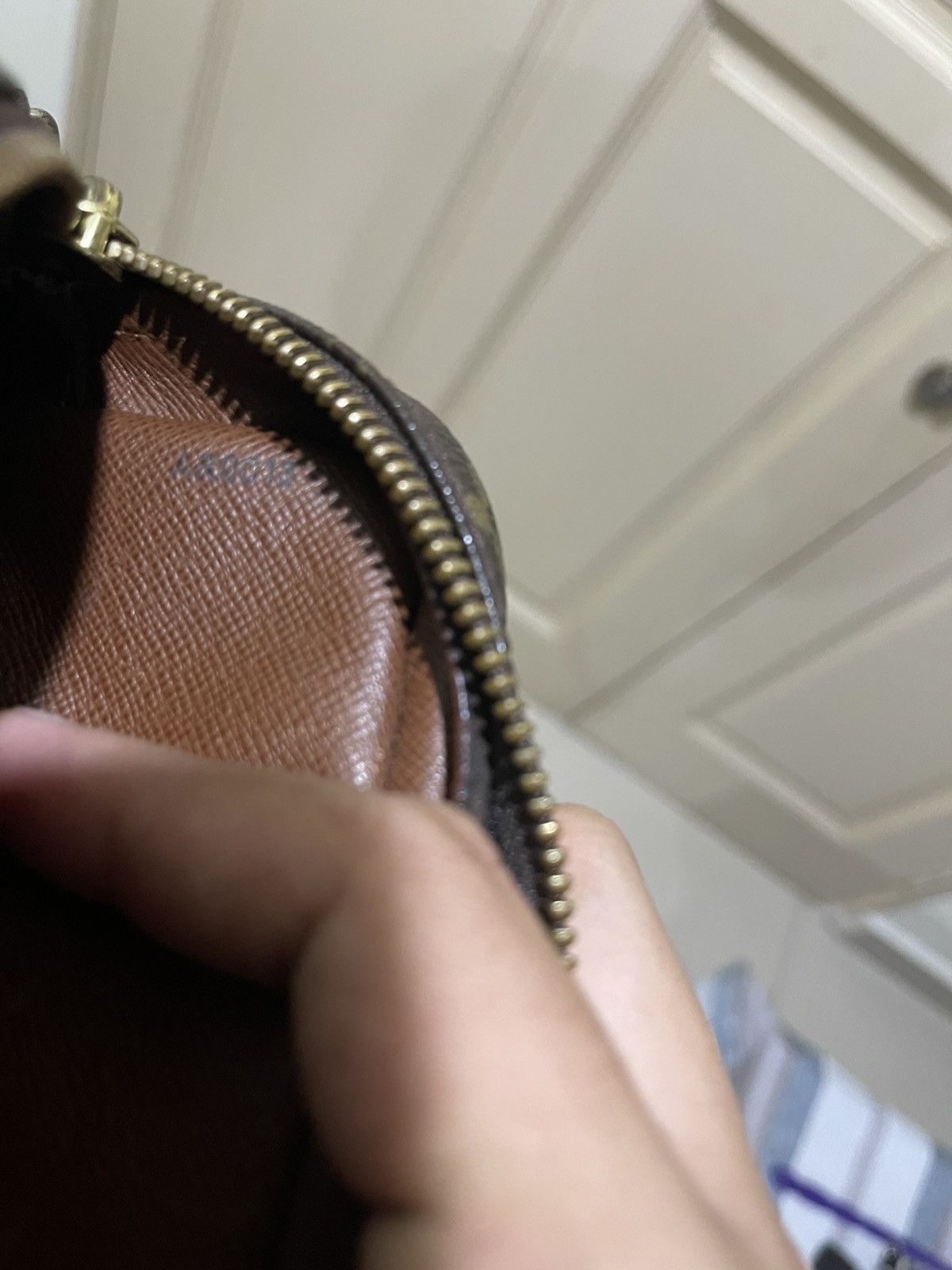 Louis Vuitton Vintage Louis Vuitton Amazon Monogram Crossbody Shoulder bag Size ONE SIZE - 10 Thumbnail