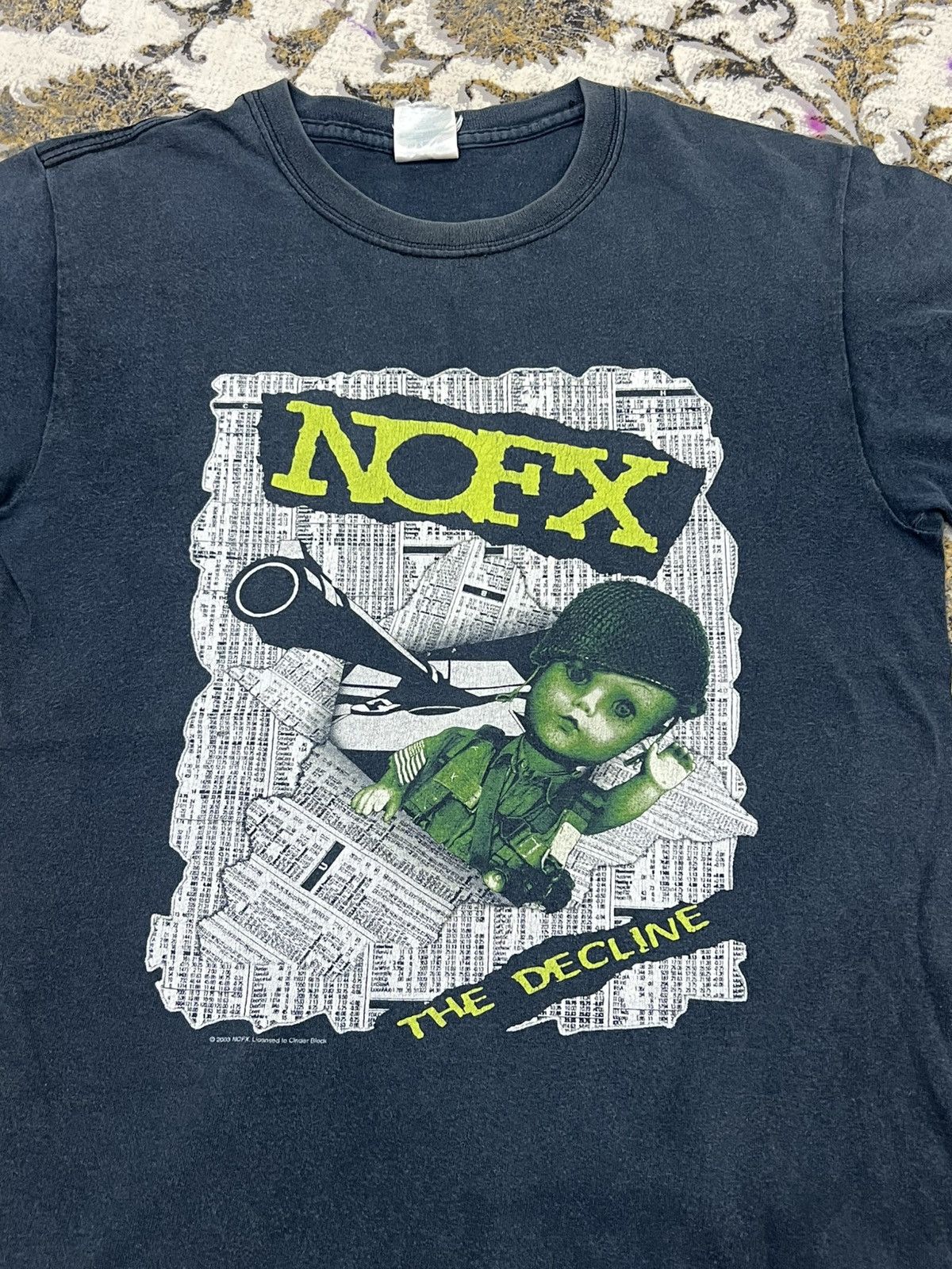 Band Tees VINTAGE 2003 NOFX THE DECLINE BAND TEES Size US S / EU 44-46 / 1 - 3 Thumbnail