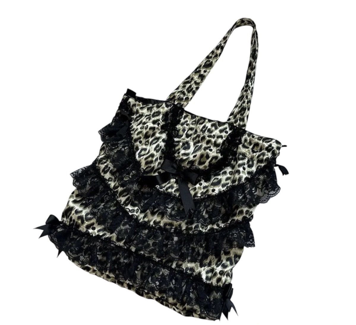 Japanese Brand Babymetalclub gyaru leopard lace mini bag🐆 Size ONE SIZE - 3 Thumbnail