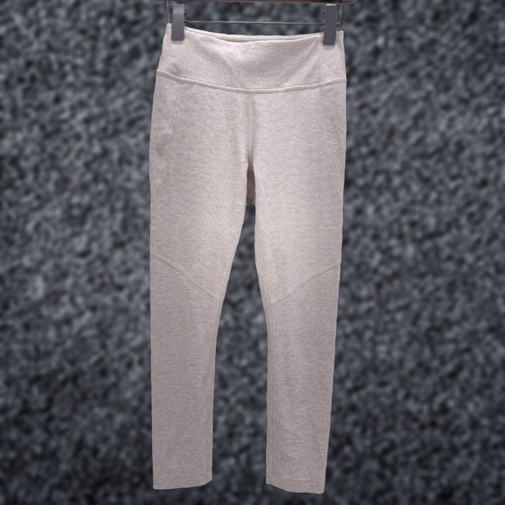 Outdoor Voices Outdoor Voices Womens Small Yoga Pant Legging Crop Capri Cream Beige Size 28" / US 6 / IT 42 - 1 Thumbnail