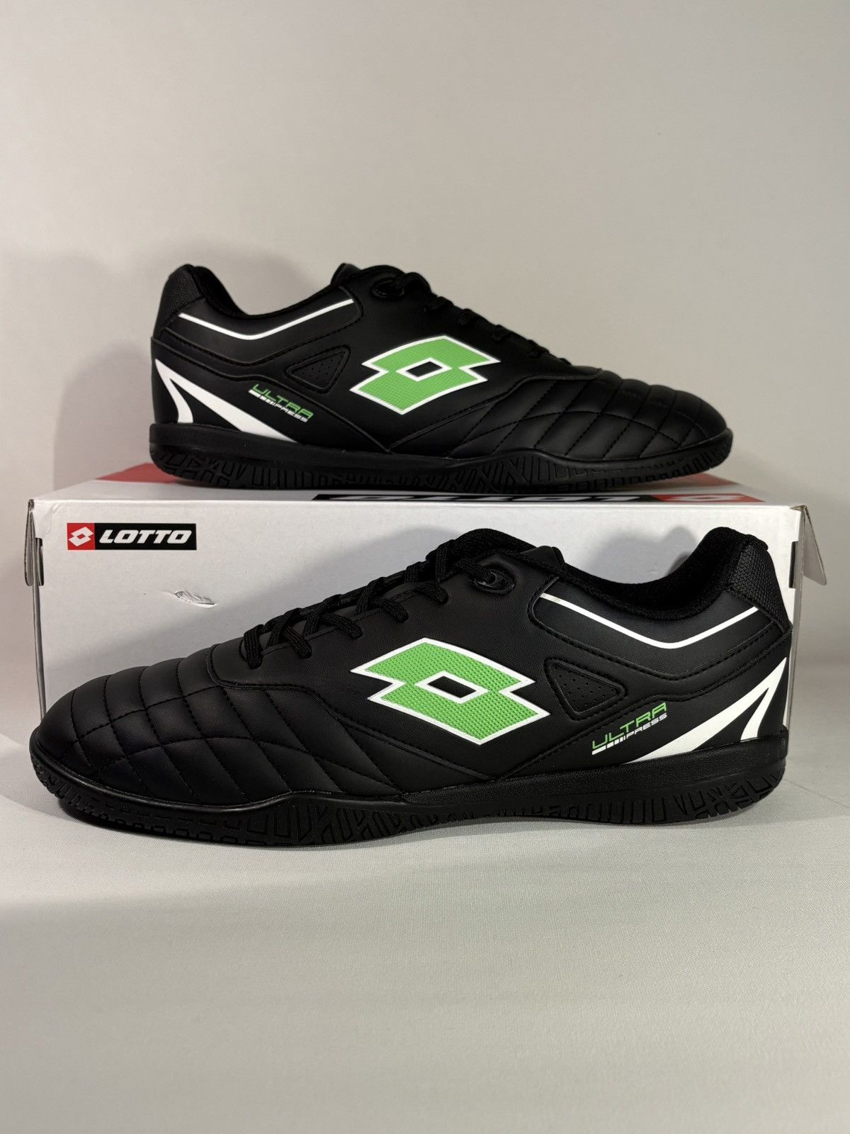 Lotto Sport Lotto Ultra Press Indoor Classic Green Soccer Shoes Men's 11 Size US 11 / EU 44 - 2 Thumbnail