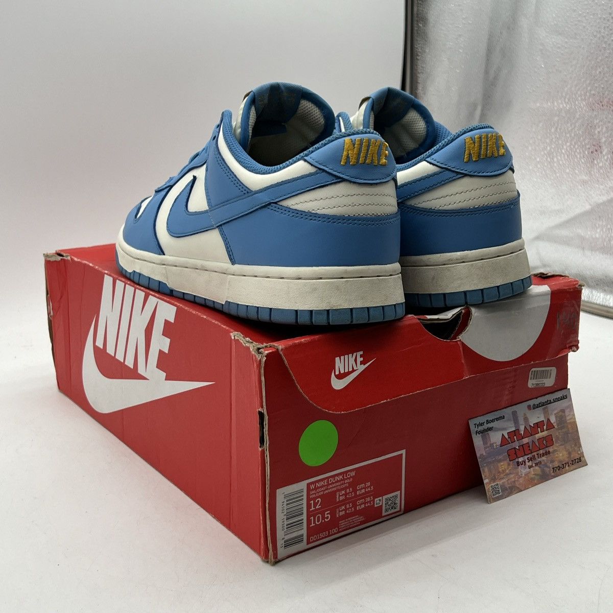 Nike Wmns Nike dunk low coast Size US 12 / EU 45 - 4 Thumbnail