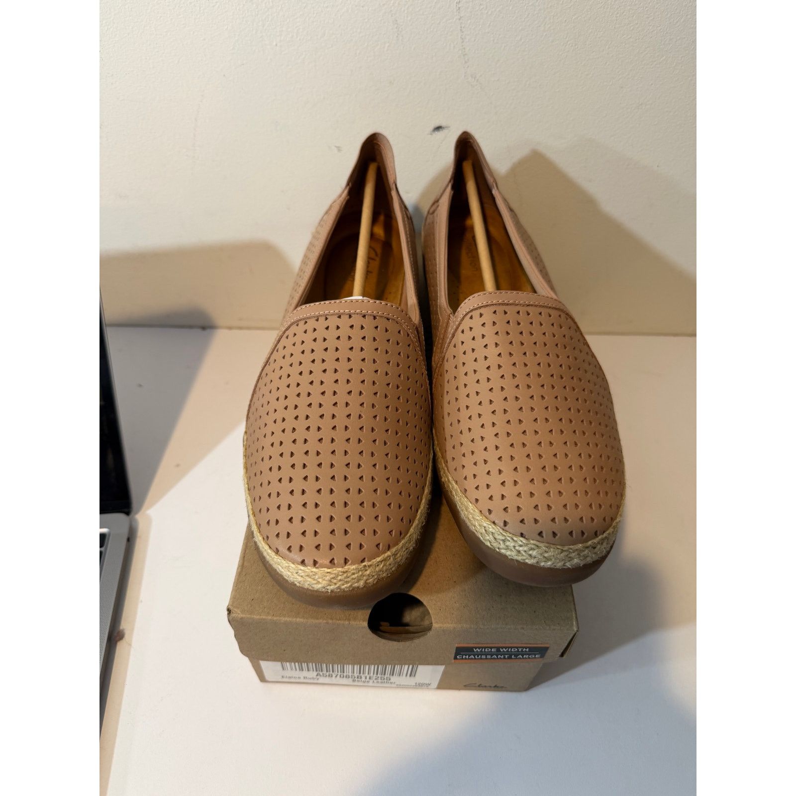 Clarks CLARKS Collection Espadrille Slip-Ons Elaina Ruby Beige Size US 12 / IT 42 - 1 Thumbnail