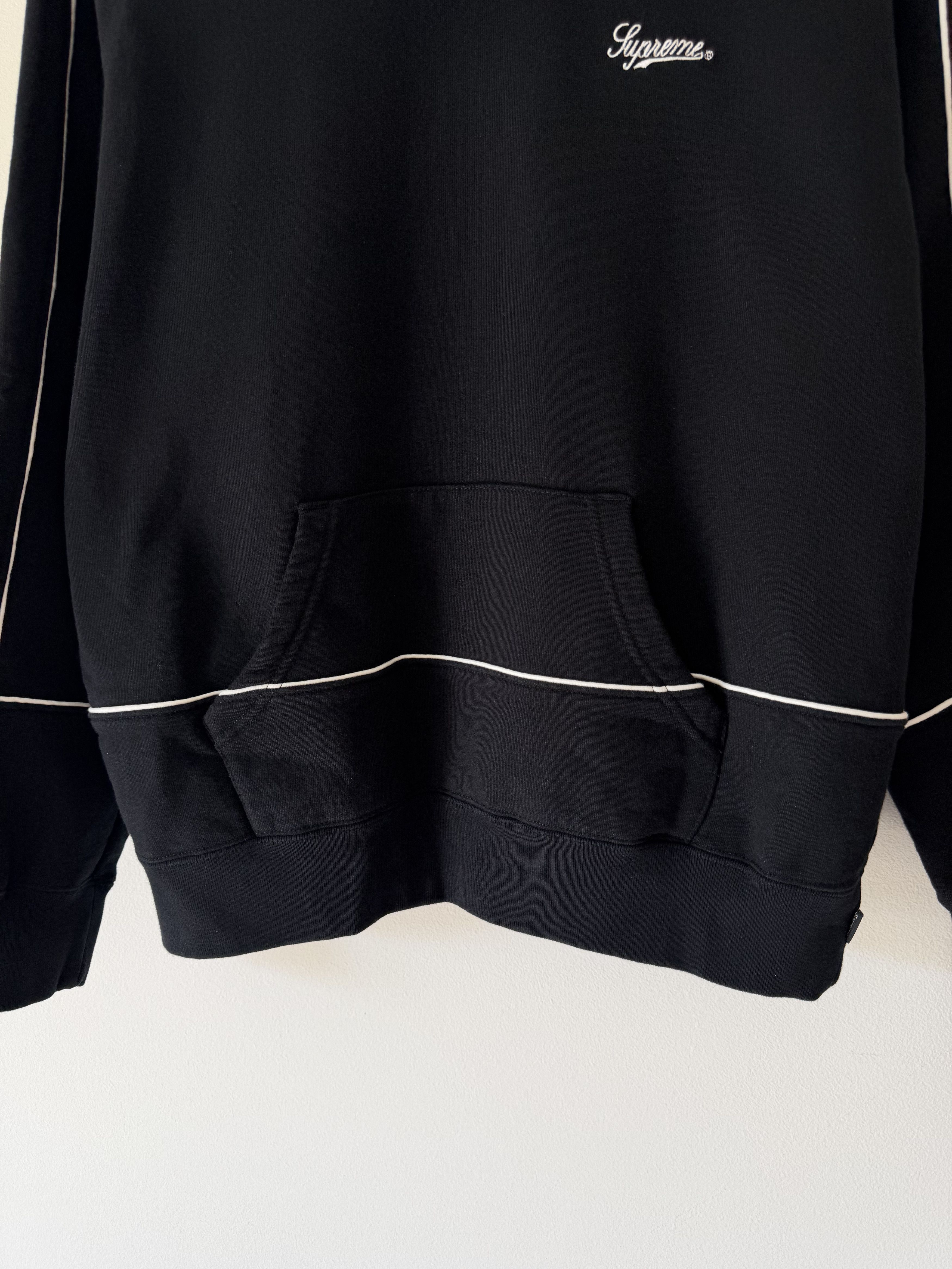 Supreme Supreme SS18 Piping Hoodie in Black Size US S / EU 44-46 / 1 - 3 Thumbnail