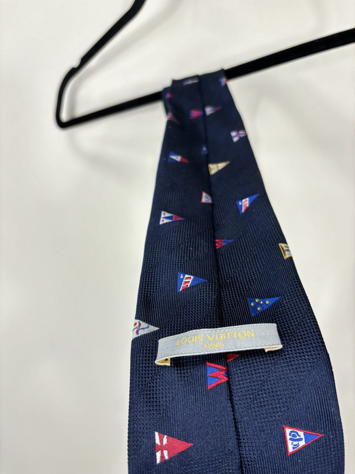Louis Vuitton Louis Vuitton Cup 2000 Yacht Clubs Flags Luxury Silk Tie Size ONE SIZE - 3 Thumbnail