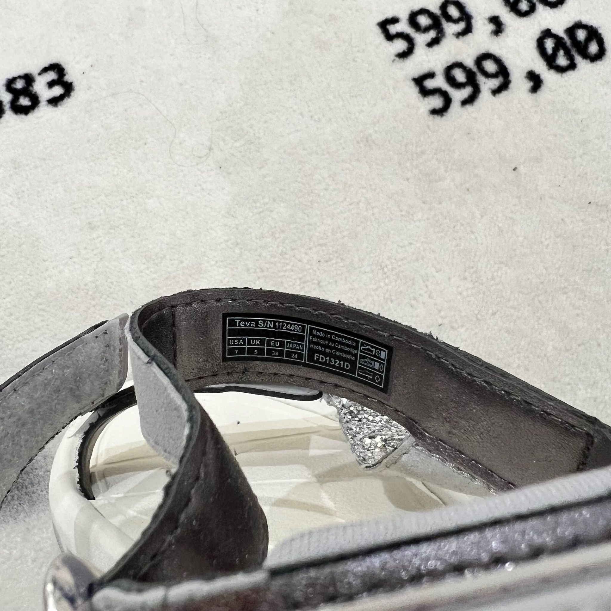 Teva Teva X Christian Cowan Silver XLT2 Hurricane Strap Sandals Size US 7 / IT 37 - 6 Thumbnail