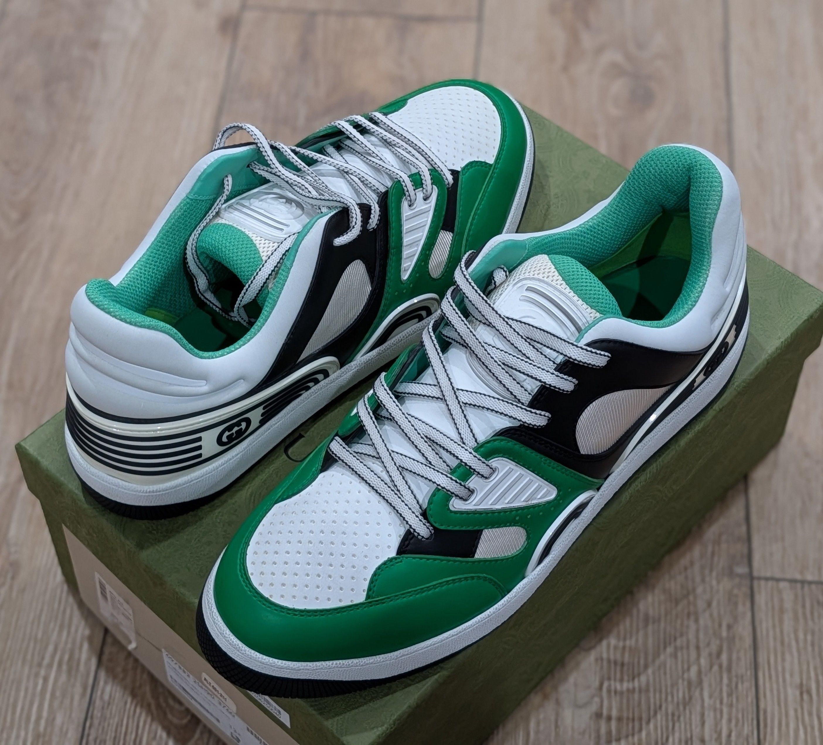 Gucci Gucci Colorblock Leather Low-Top Sneakers White/Green 13.5G Size US 13 / EU 46 - 1 Thumbnail