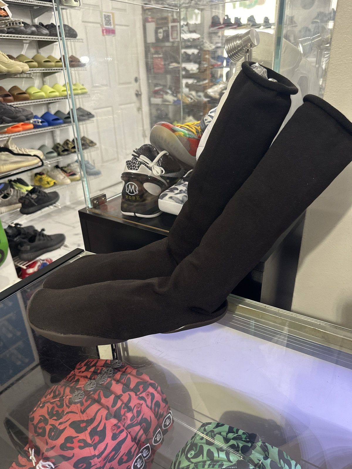 Yeezy Yeezy POD Size US 7 / EU 40 - 2 Thumbnail