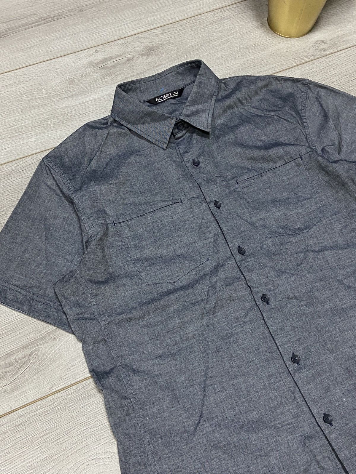 Arc'teryx Arcteryx bird shirt buttons up hidden pockets Size US L / EU 52-54 / 3 - 5 Thumbnail