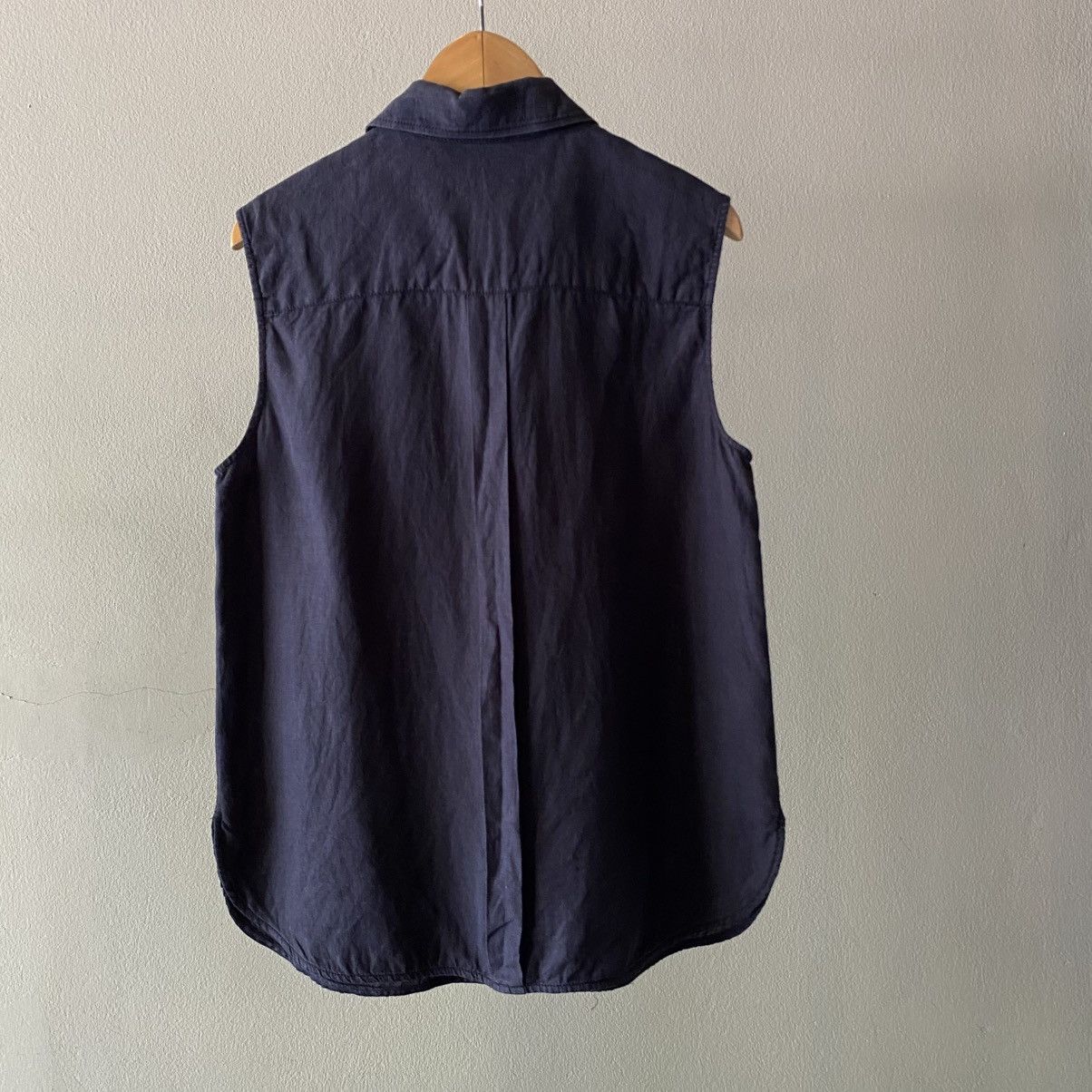 Max Mara MAX MARA Black Sleeveless Button-Up Shirt Size M / US 6-8 / IT 42-44 - 17 Thumbnail