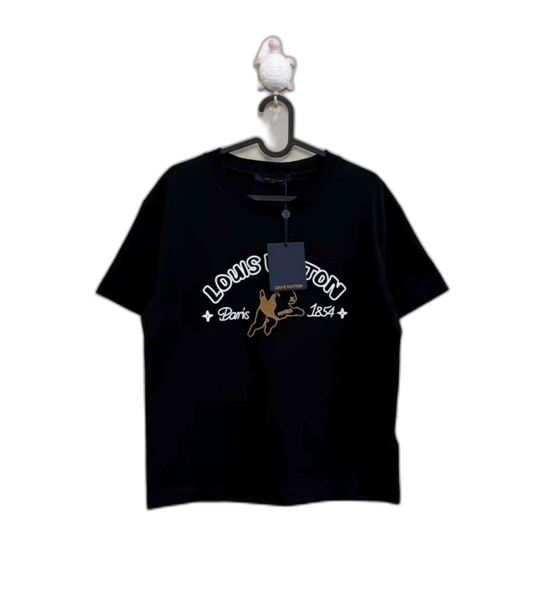 Louis Vuitton LOUIS VUITTON Black Embroidered Tee Size US XL / EU 56 / 4 - 1 Thumbnail