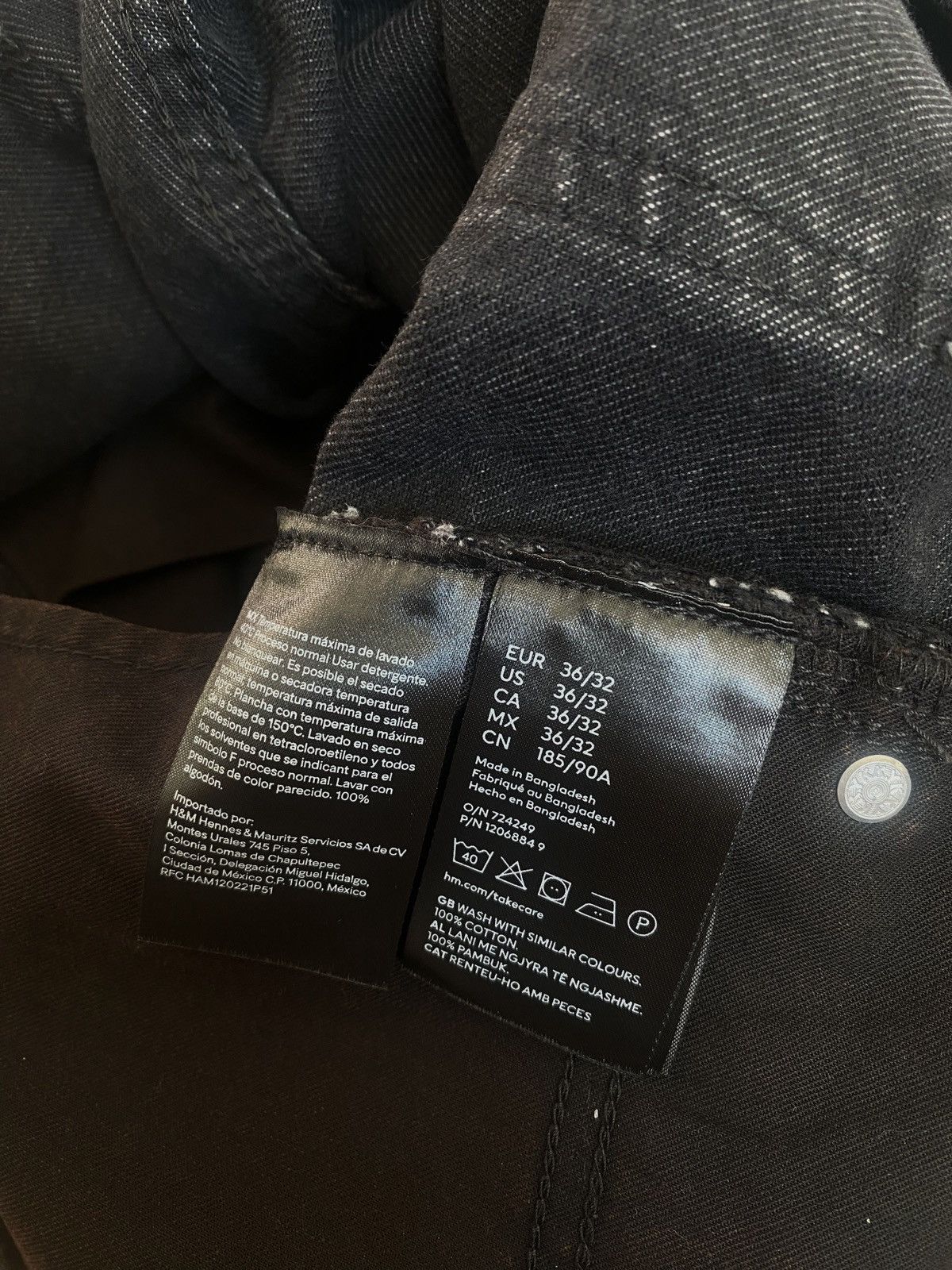 H&M × Jean-Michel Basquiat × Who Decides War Who Decides War Baggy denim jeans H&M x Basquiat x Ev&Tela Size US 36 / EU 52 - 22 Thumbnail