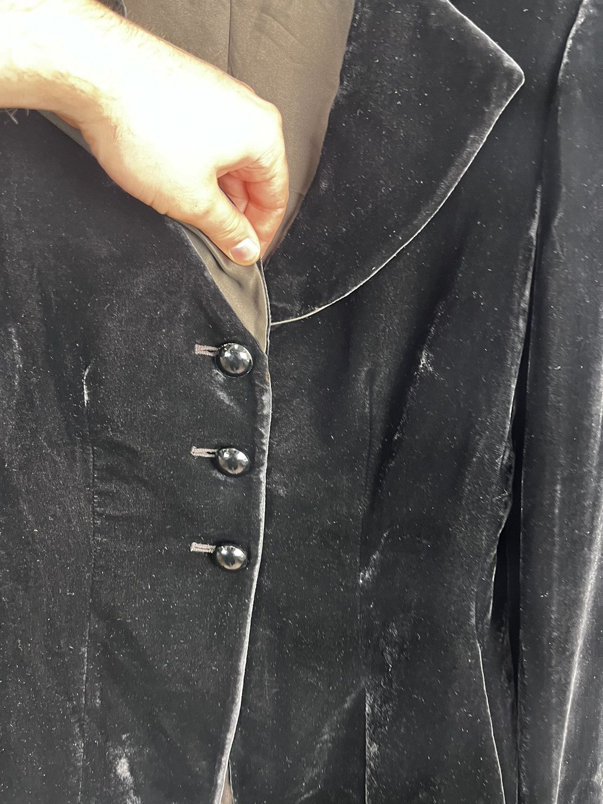 Armani Collezioni × Giorgio Armani Vintage 90s Armani Jeans Velour Striped Black Women's Blazer Size M / US 6-8 / IT 42-44 - 4 Thumbnail