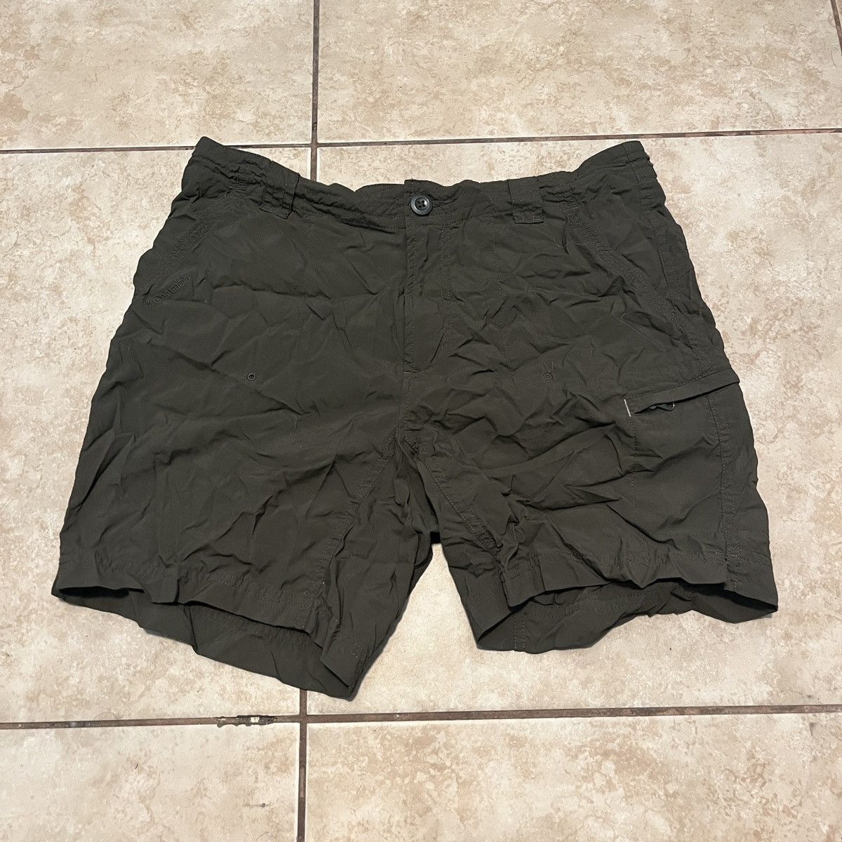 Columbia Columbia Titanium Packable Cargo Shorts Size 30" / US 8 / IT 44 - 1 Thumbnail