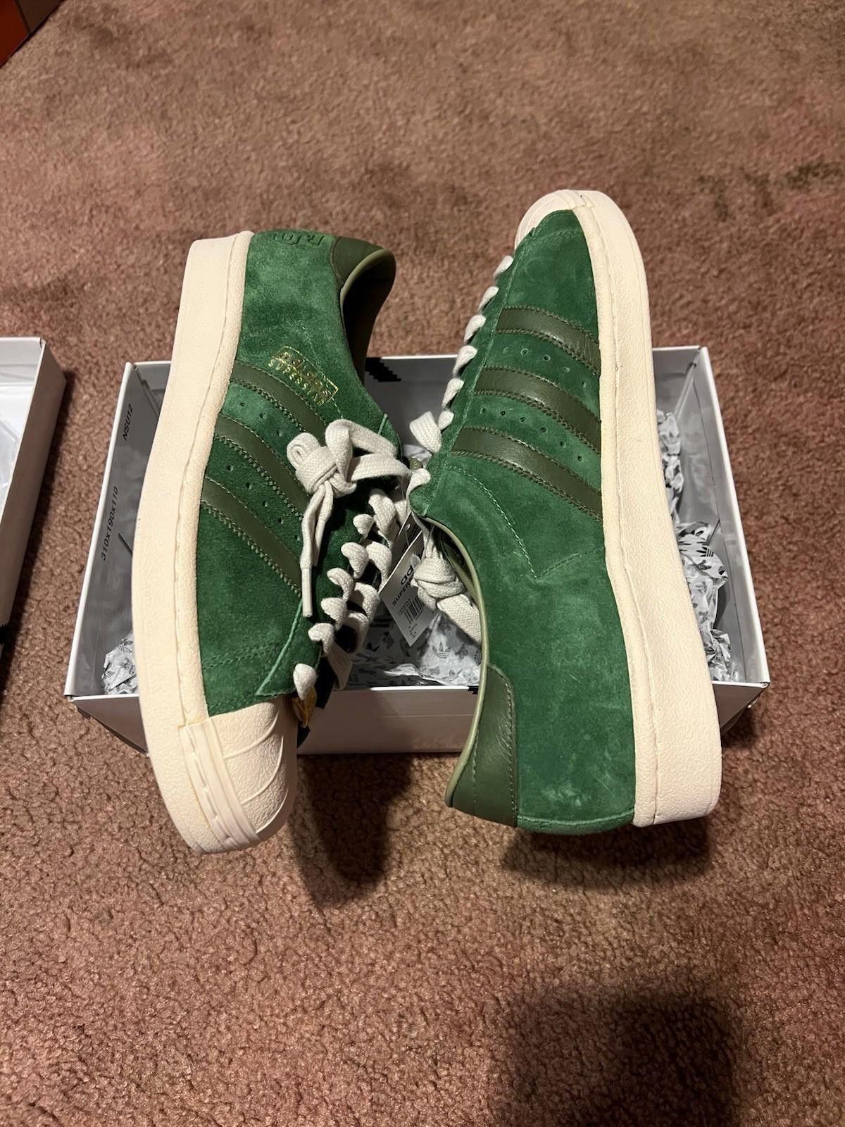 Adidas 2005 ADIDAS SUPERSTAR CONSORTIUM FOOTPATROL 133740 US11 Size US 11 / EU 44 - 7 Thumbnail