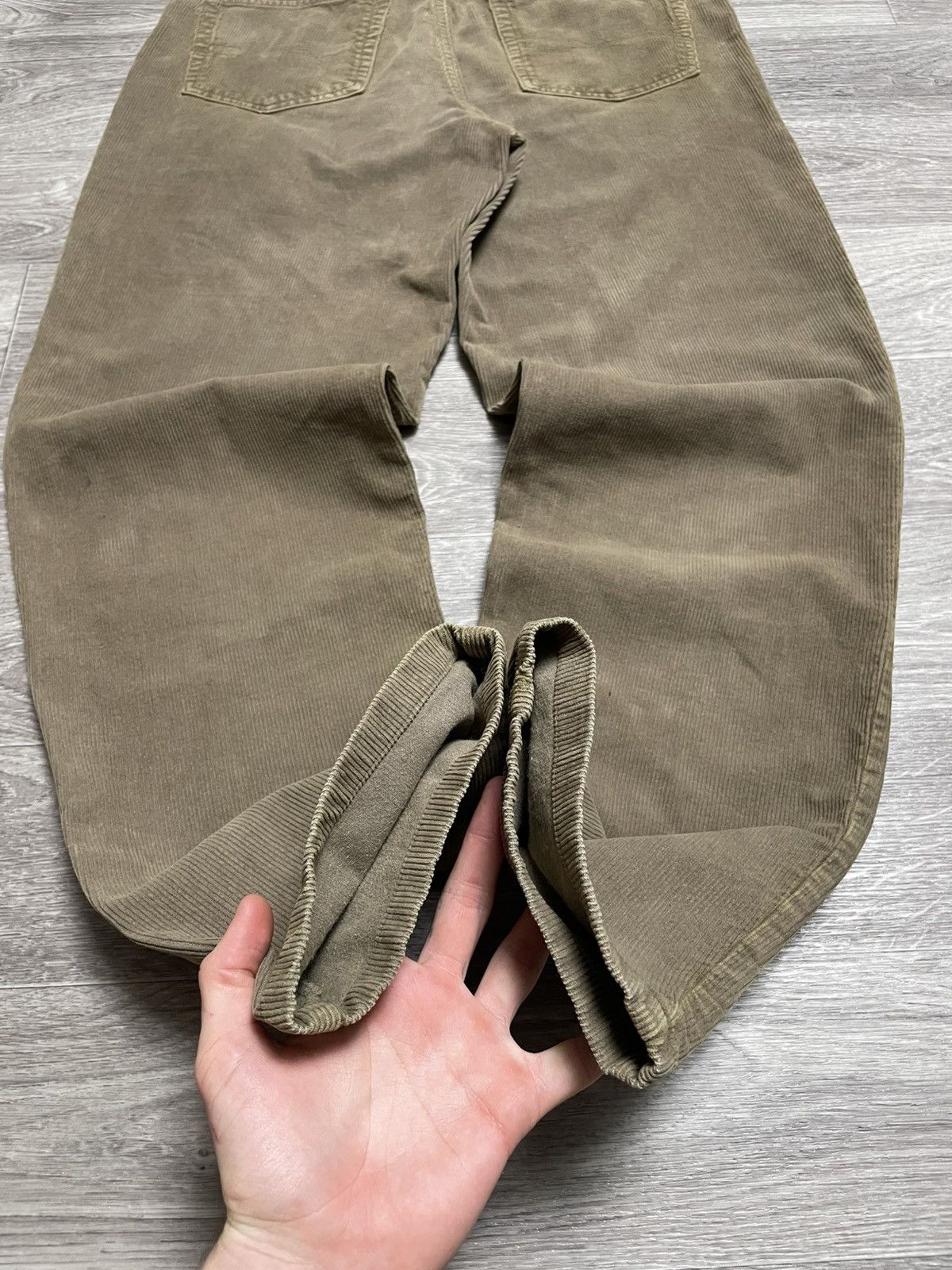 Yves Saint Laurent Vintage Yves Saint Laurent YSL Baige Corduroy Velvet Pants Size US 34 / EU 50 - 25 Thumbnail