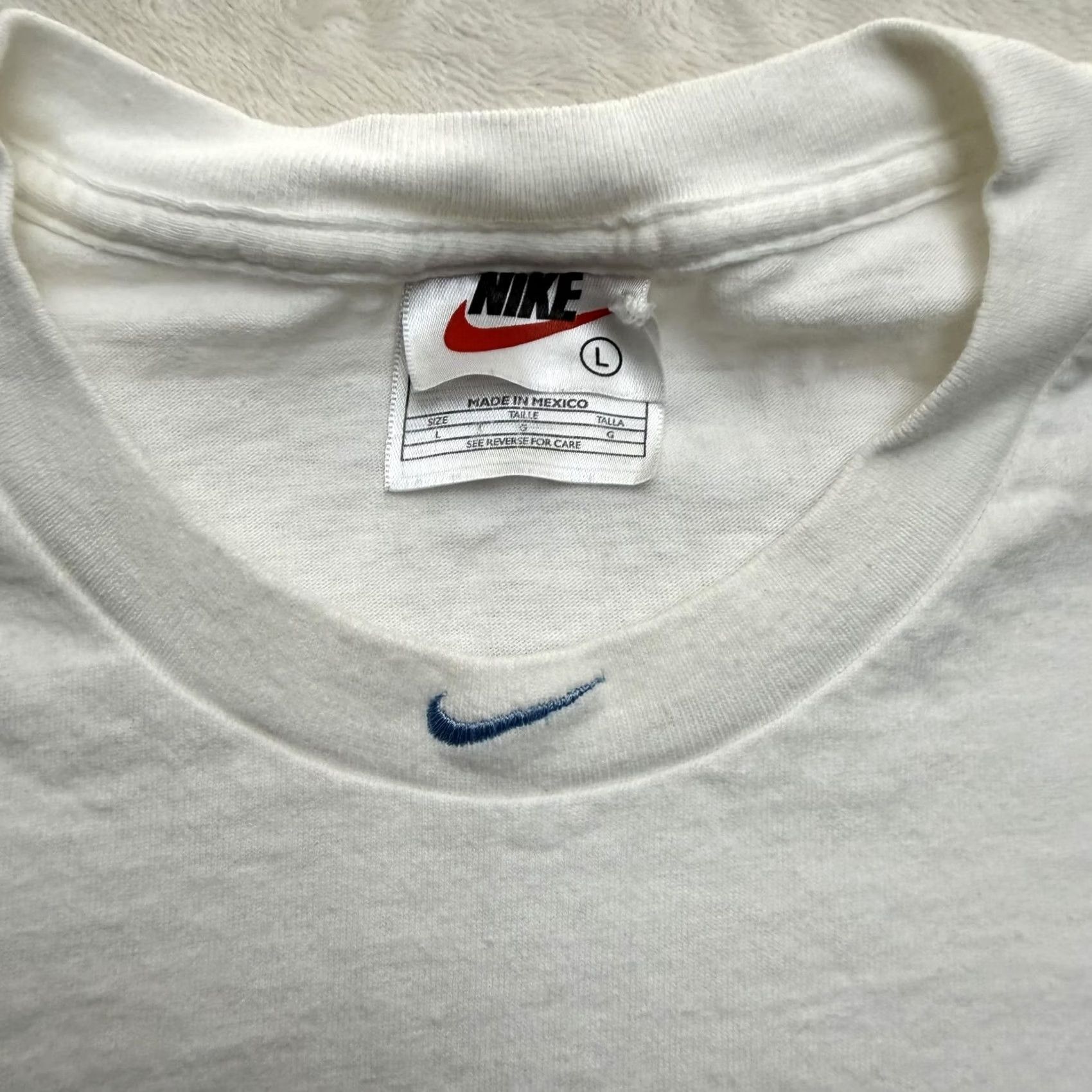 Nike Nike Basketball Shirt Mens Large White Graphic Tee Swoosh Sportswear Logo Size US L / EU 52-54 / 3 - 4 Thumbnail