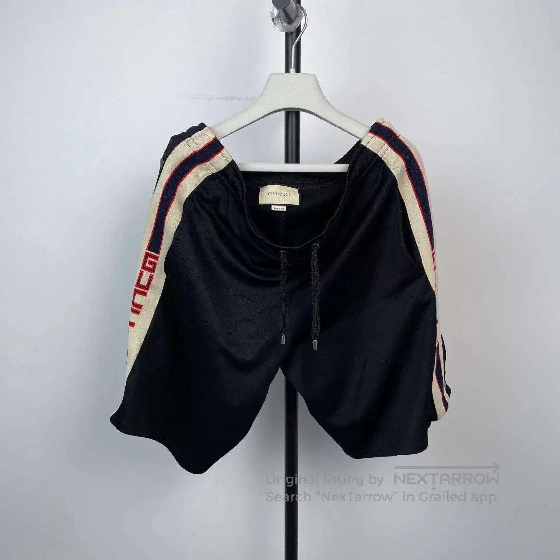 Gucci Black Striped Side Panel Drawstring Shorts. Size US 34 / EU 50 - 1 Thumbnail