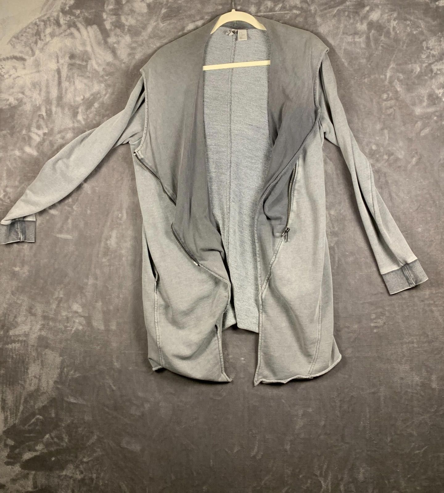Designer Divided by H&M Hoodie Womens Sz M Full Zip Long Sleeve (369) Size M / US 6-8 / IT 42-44 - 1 Thumbnail