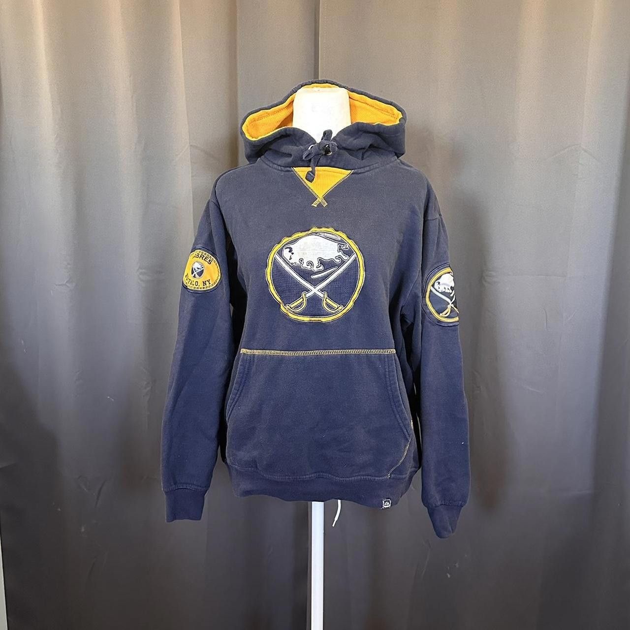 Designer Vintage Majestic Buffalo Sabres Navy and Yellow Hoodie Size US M / EU 48-50 / 2 - 1 Thumbnail