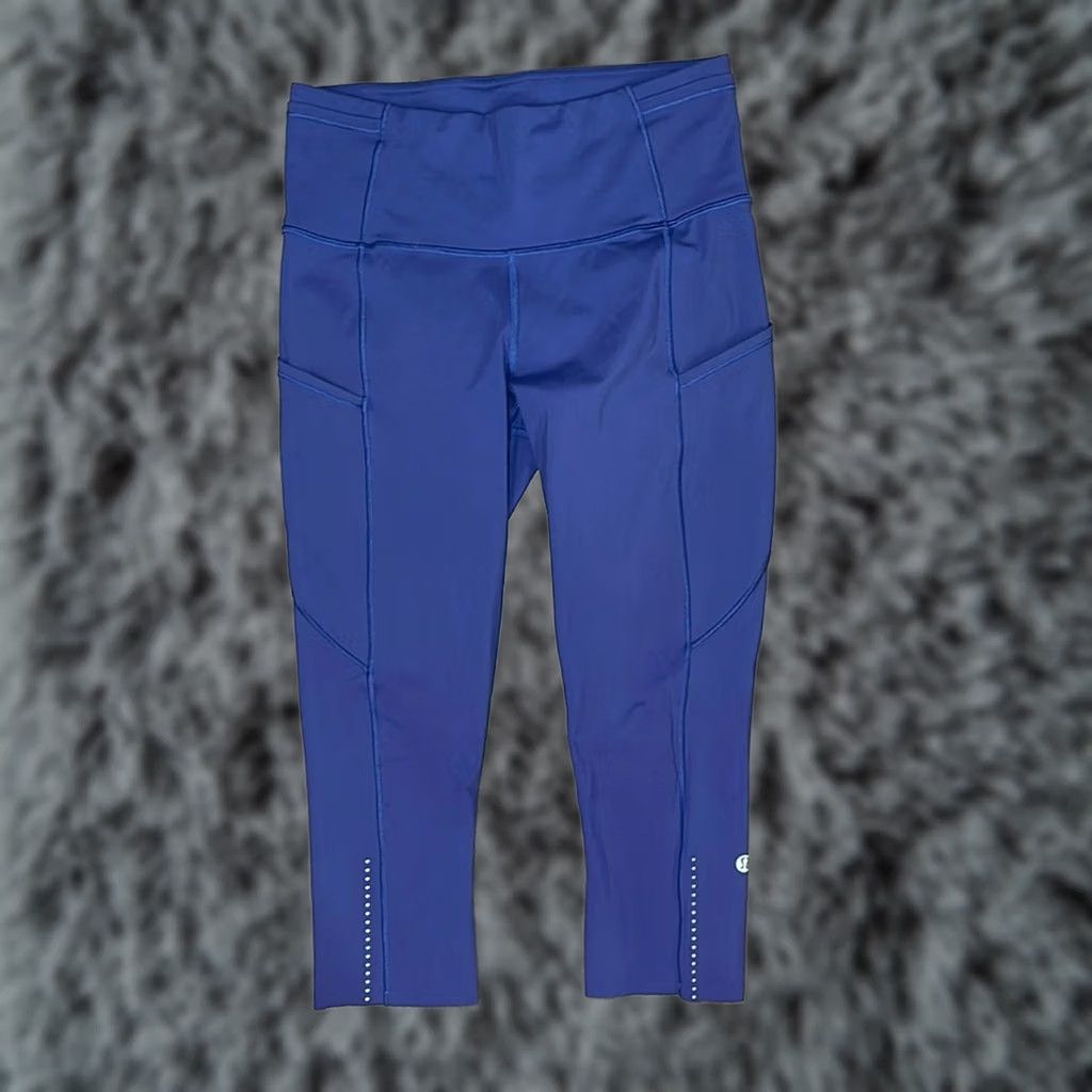 Lululemon Lululemon Align High Rise Crop Leggings - 6 Women Blue Cropped Shaped Regular Size 6 Womens Size 28" / US 6 / IT 42 - 1 Thumbnail
