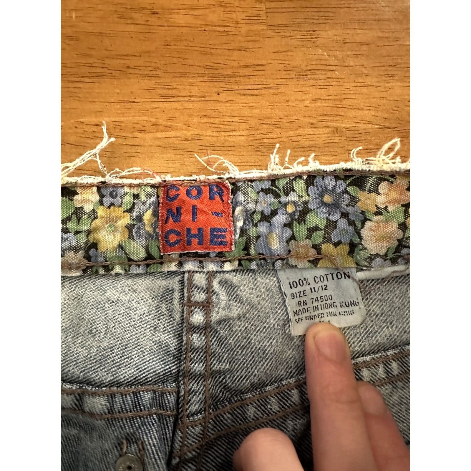 Vintage VINTAGE Corniche Jeans 80s Floral Embroidered Women’s 11/12 Made In Hong Kong Blue Denim Size 34" / US 12 / IT 48 - 7 Thumbnail