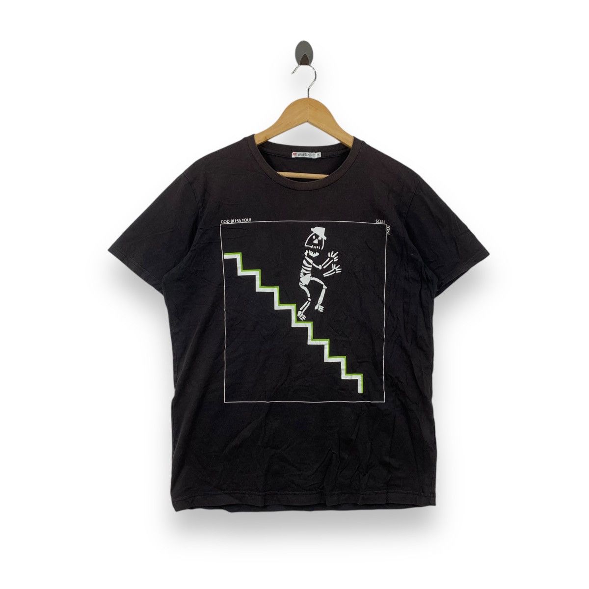 Uniqlo UNIQLO UT x THE SCULLTONE God Bless You Tee Shirt Skeleton Size XL / US 12-14 / IT 48-50 - 1 Thumbnail