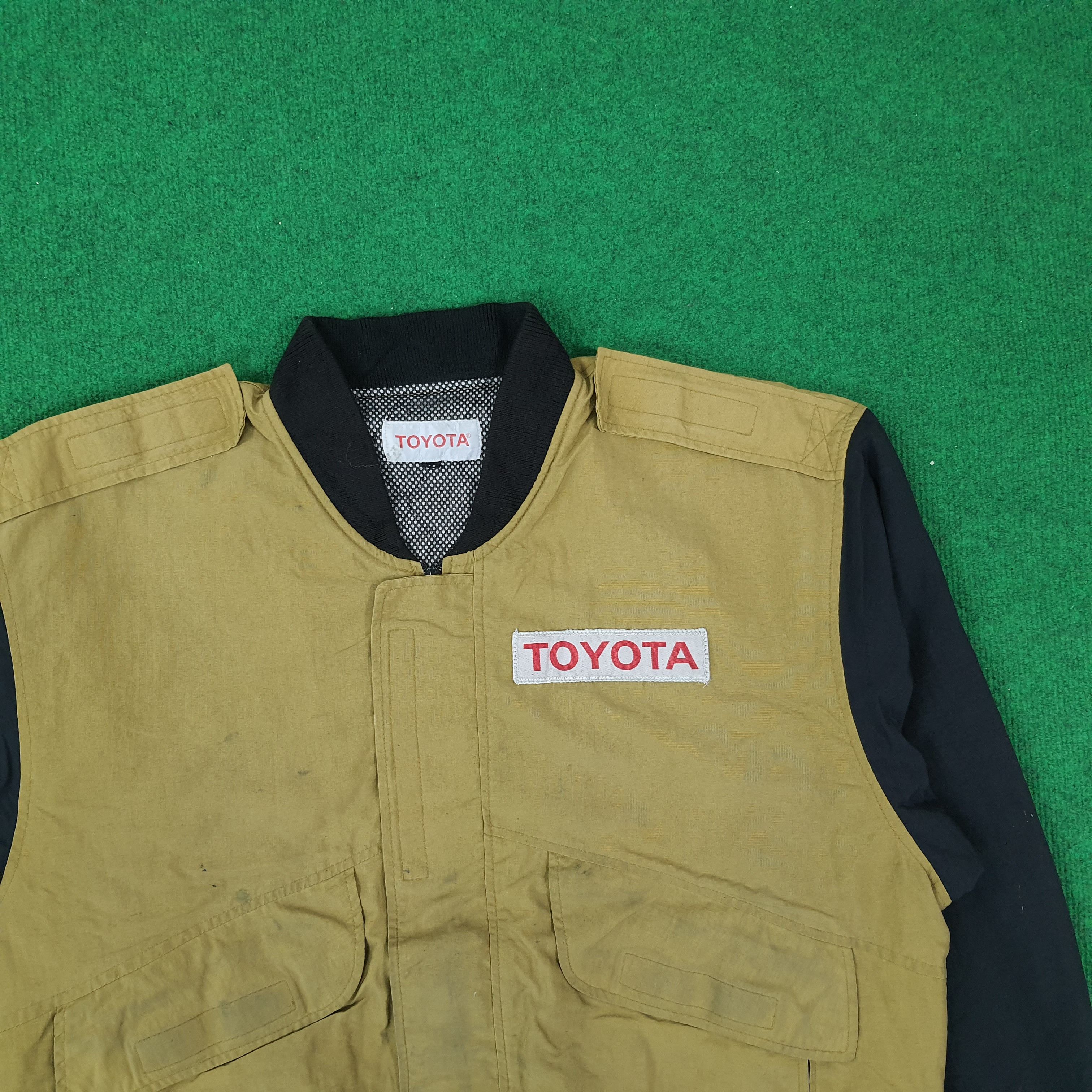 Other Vintage Toyota Japan Motorsports Racing Jacket C241N16 Size US L / EU 52-54 / 3 - 4 Thumbnail