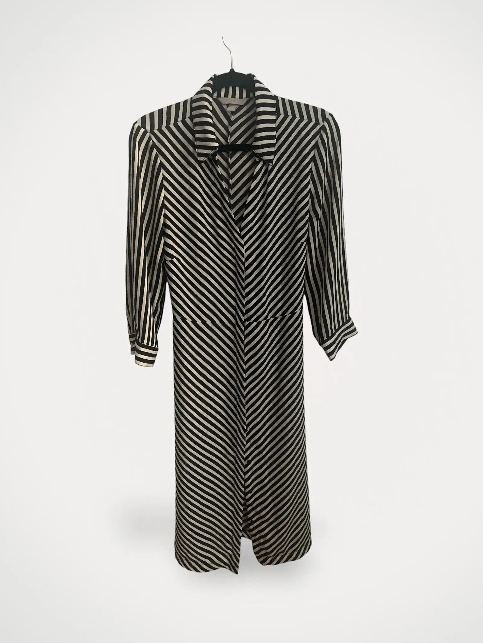 H&M H&M Dress Size S / US 4 / IT 40 - 1 Thumbnail