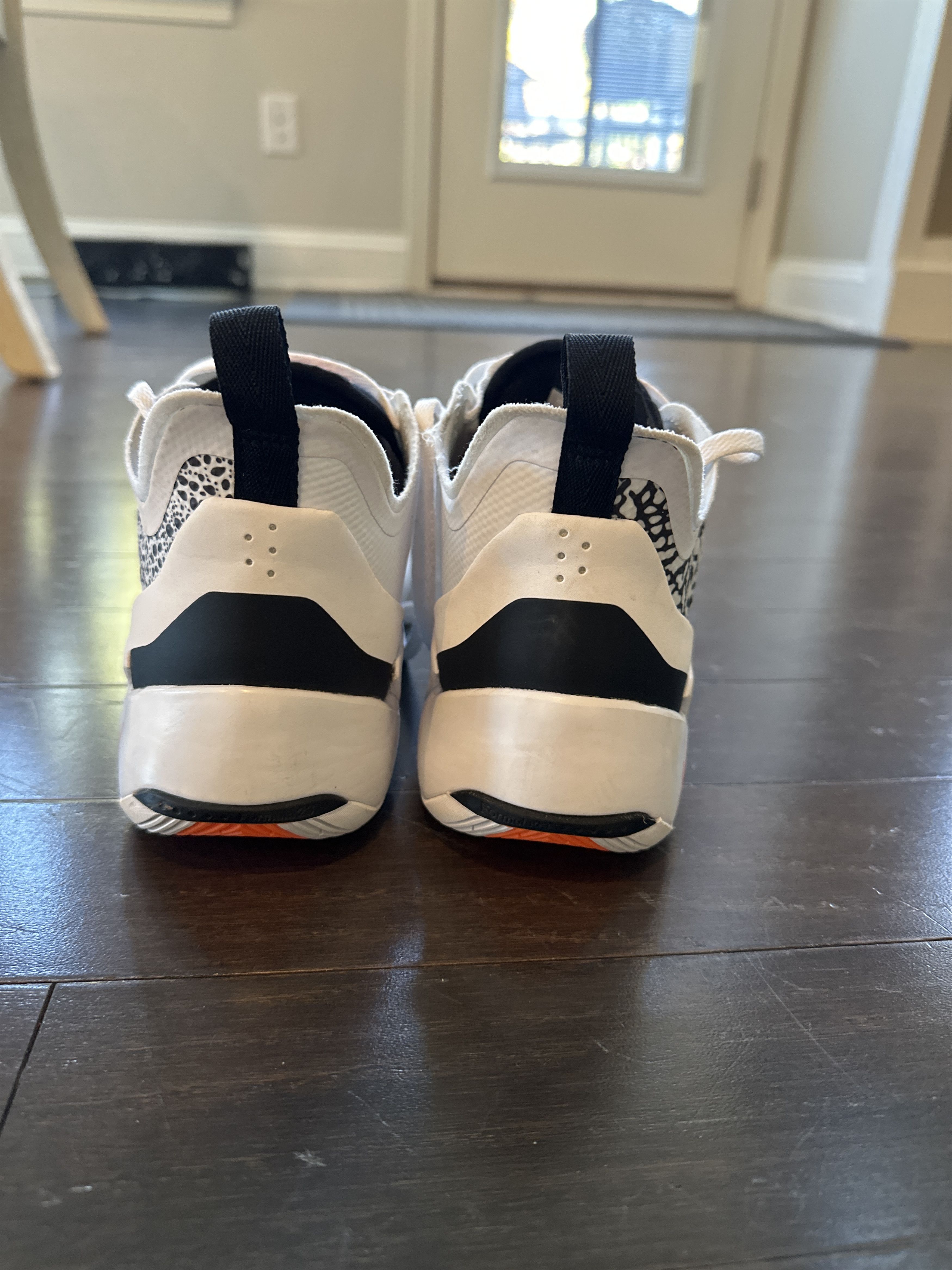 Jordan Brand Jordan Luka 1 Size US 7.5 / EU 40-41 - 3 Thumbnail