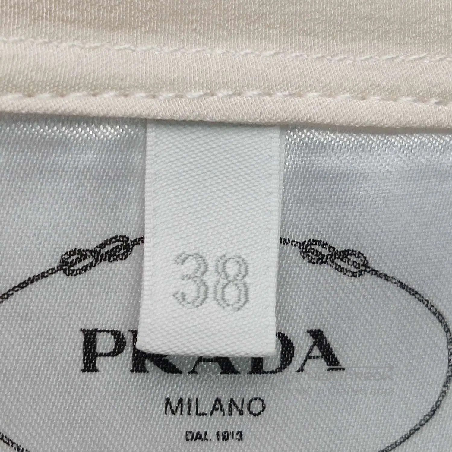 Prada Prada Silk Long Sleeve Button. Size S / US 4 / IT 40 - 4 Thumbnail