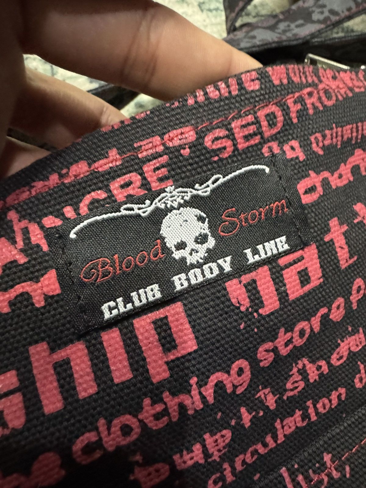 Japanese Brand BLOOD STORM CLUB BODY LINE SKULL OVERPRINT BAG Size ONE SIZE - 3 Thumbnail