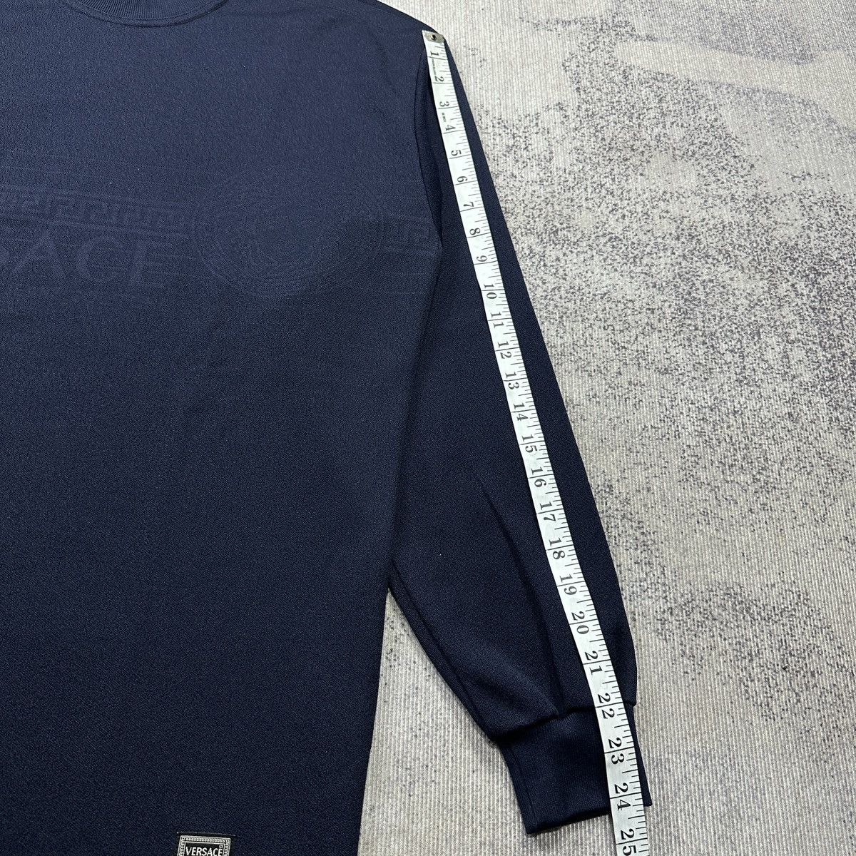 Versace Versace Longsleeve vintage Navy Size US L / EU 52-54 / 3 - 9 Thumbnail