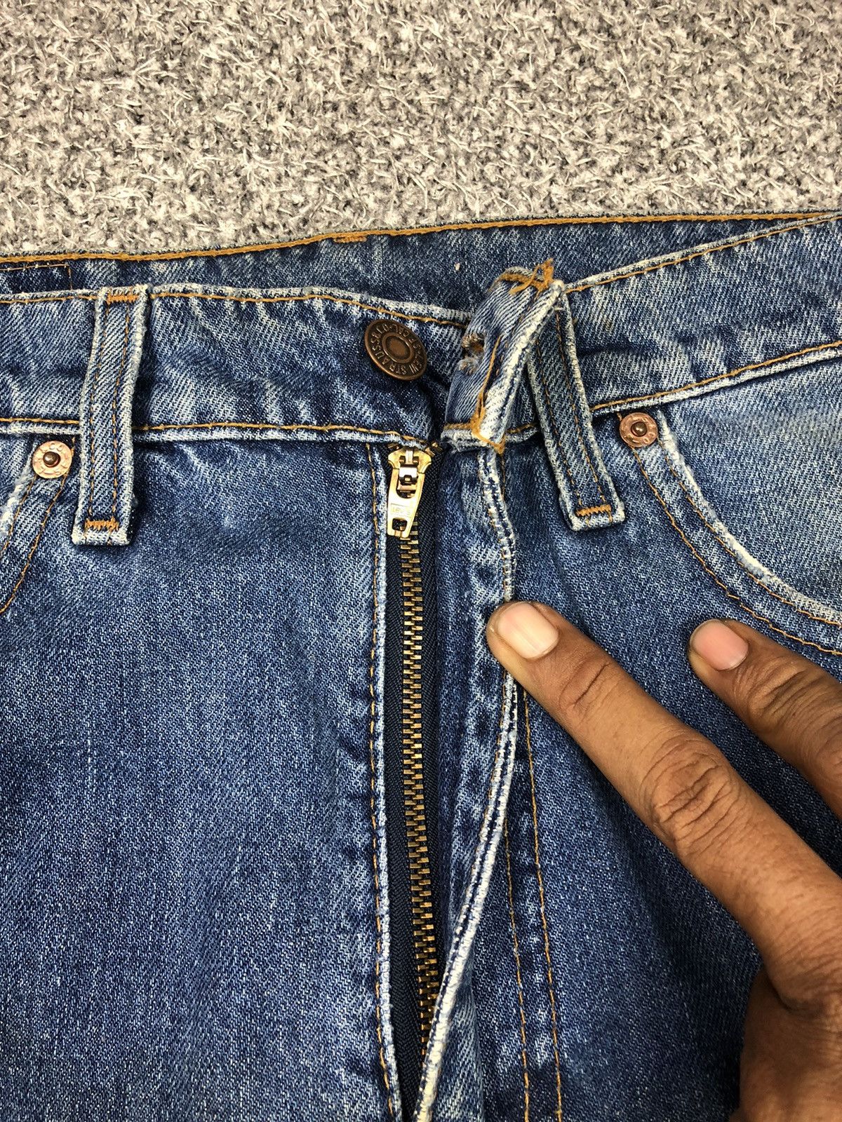Japanese Brand × Levi's × Vintage Vintage Distressed Levis 519 Made In Usa Jeans Size US 31 - 11 Thumbnail