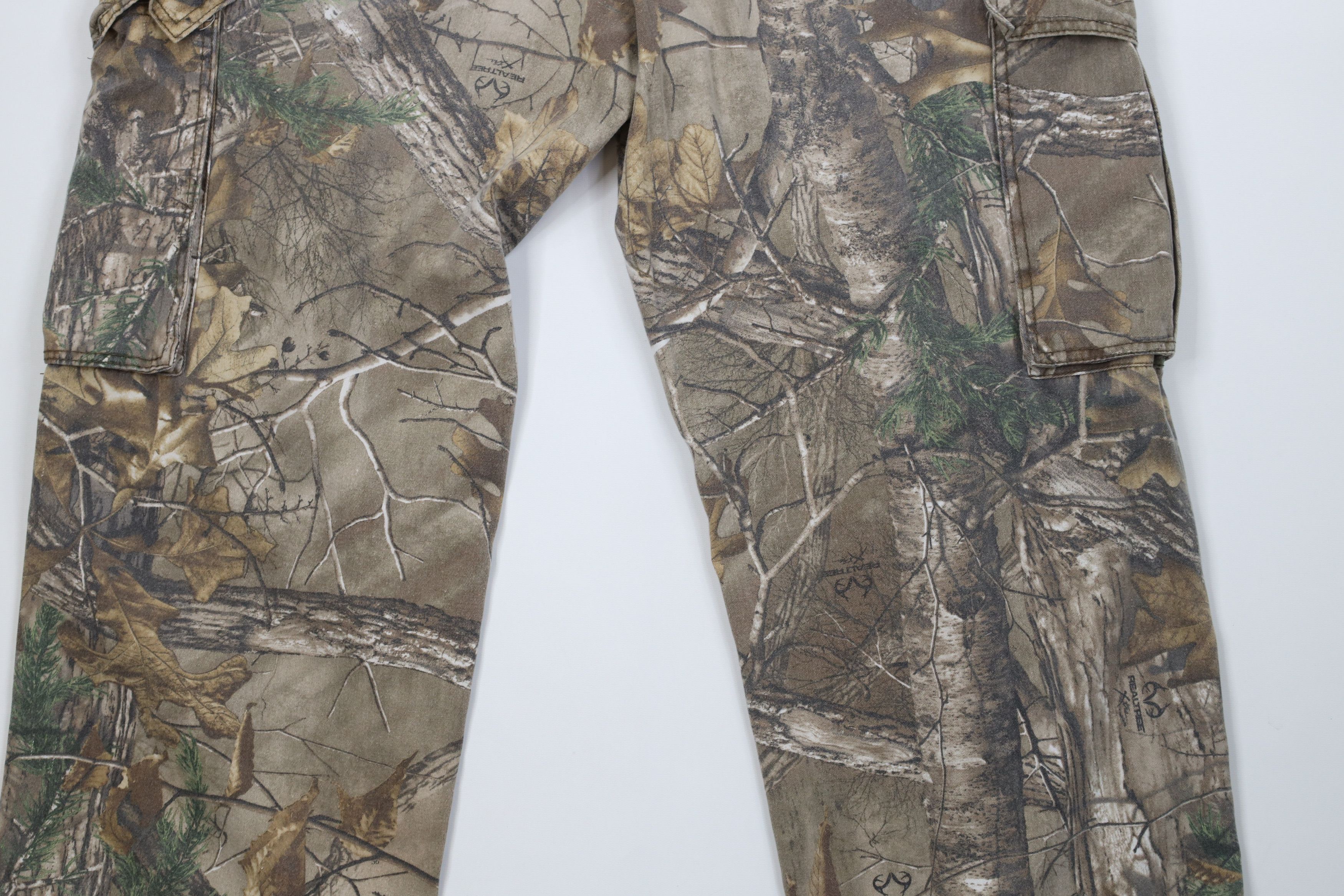 Vintage Vintage Y2K Streetwear Mossy Camouflage Wide Leg Cargo Pants Size US 36 / EU 52 - 11 Thumbnail