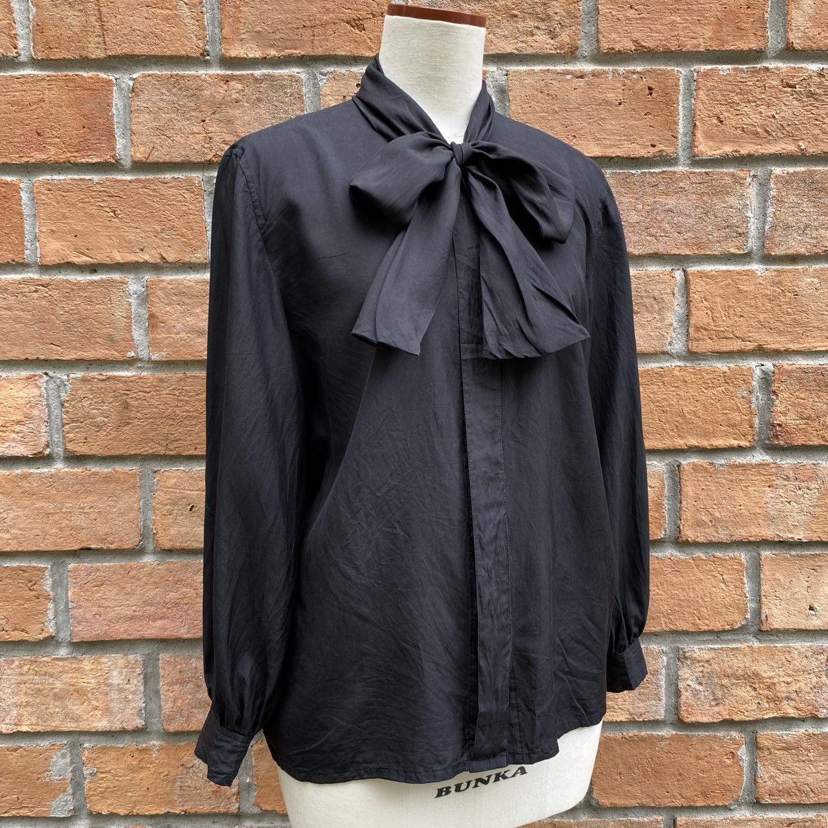 Givenchy GIVENCHY Black Long Sleeve Blouse with Tie Neck Size M / US 6-8 / IT 42-44 - 3 Thumbnail