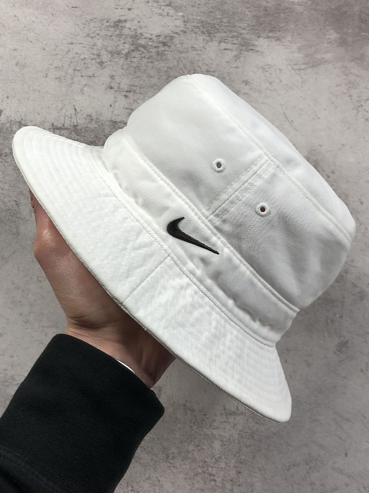 Nike Y2K Vintage Nike Swoosh Logo Bucket Hat 00s drill Size ONE SIZE - 1 Thumbnail