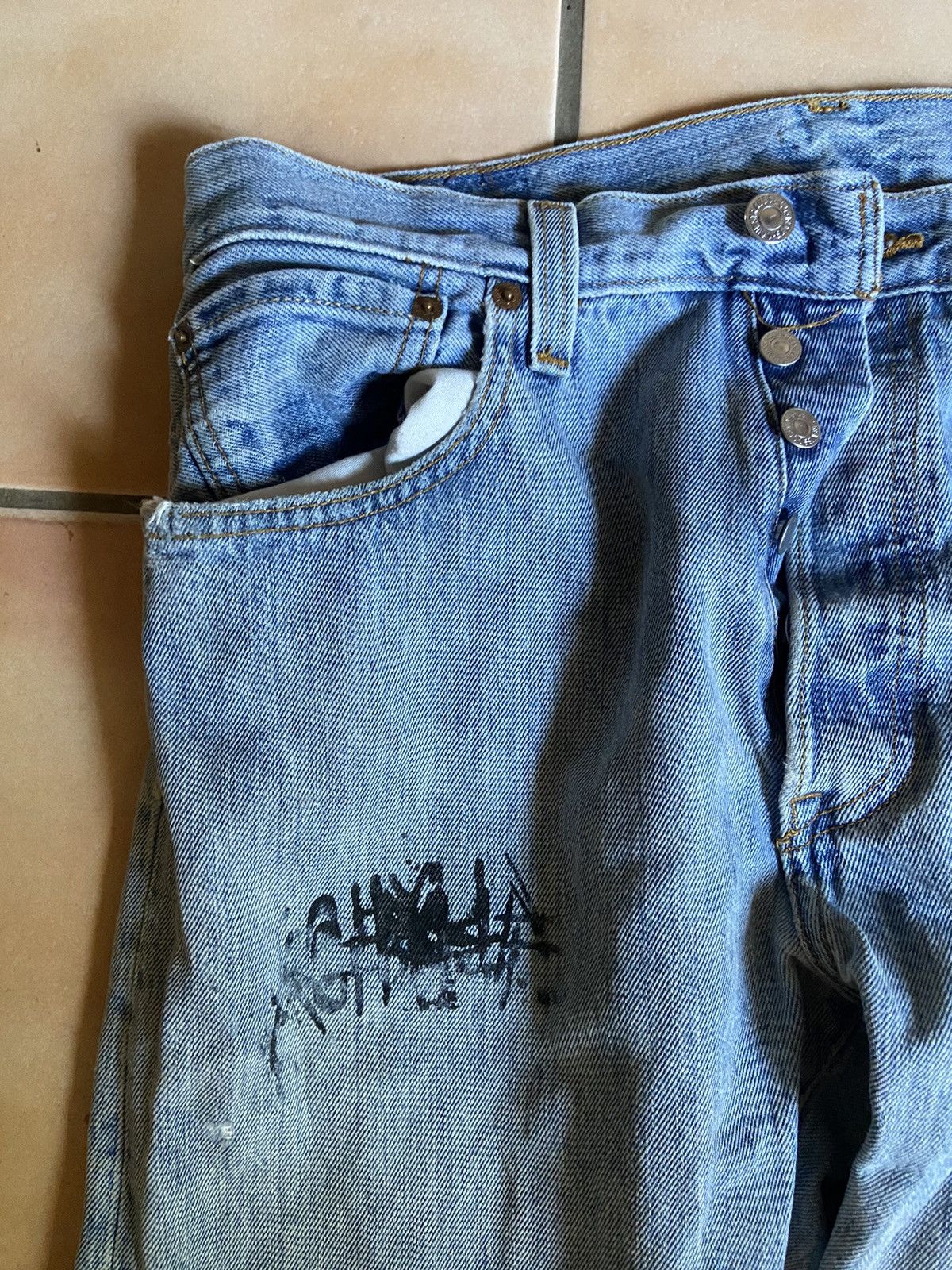 Levi's × Vintage Levis vintage light wash denim Size US 32 / EU 48 - 3 Thumbnail