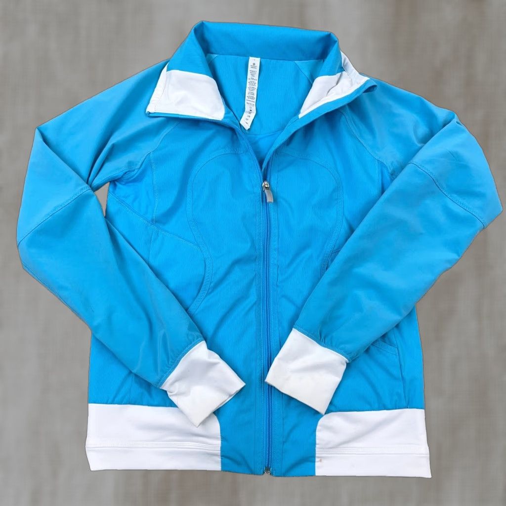 Lululemon Lululemon Track Jacket Women 2 Blue White Full Zip Running Gym Athletic Shirt Size XS / US 0-2 / IT 36-38 - 1 Thumbnail