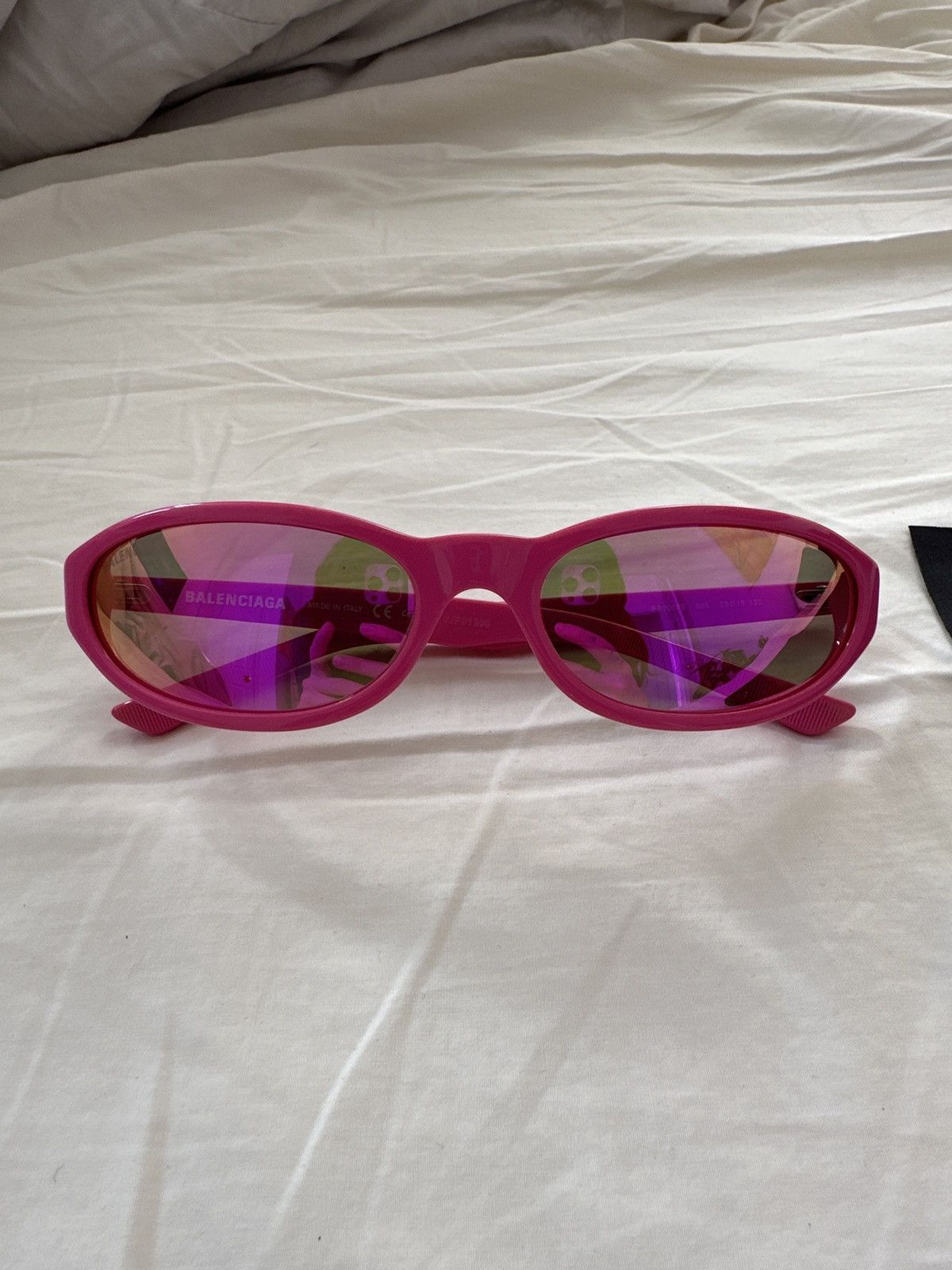 image of Balenciaga Sunglasses in Pink, Women's