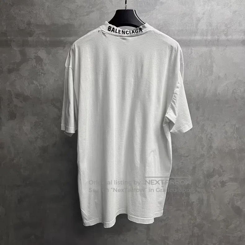 Balenciaga Balenciaga White letter print round neck casual five-quart Size US S / EU 44-46 / 1 - 2 Thumbnail