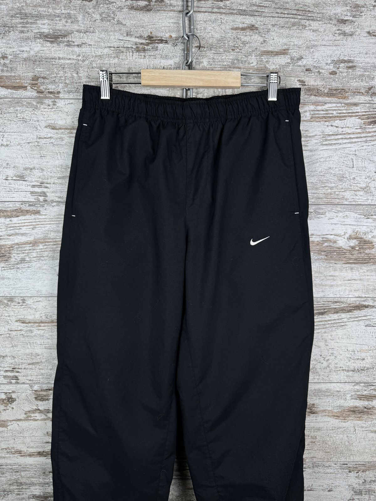 Nike × Vintage Mens Vintage Nike swoosh black sweatpants nylon pants y2k Size US 32 / EU 48 - 3 Thumbnail