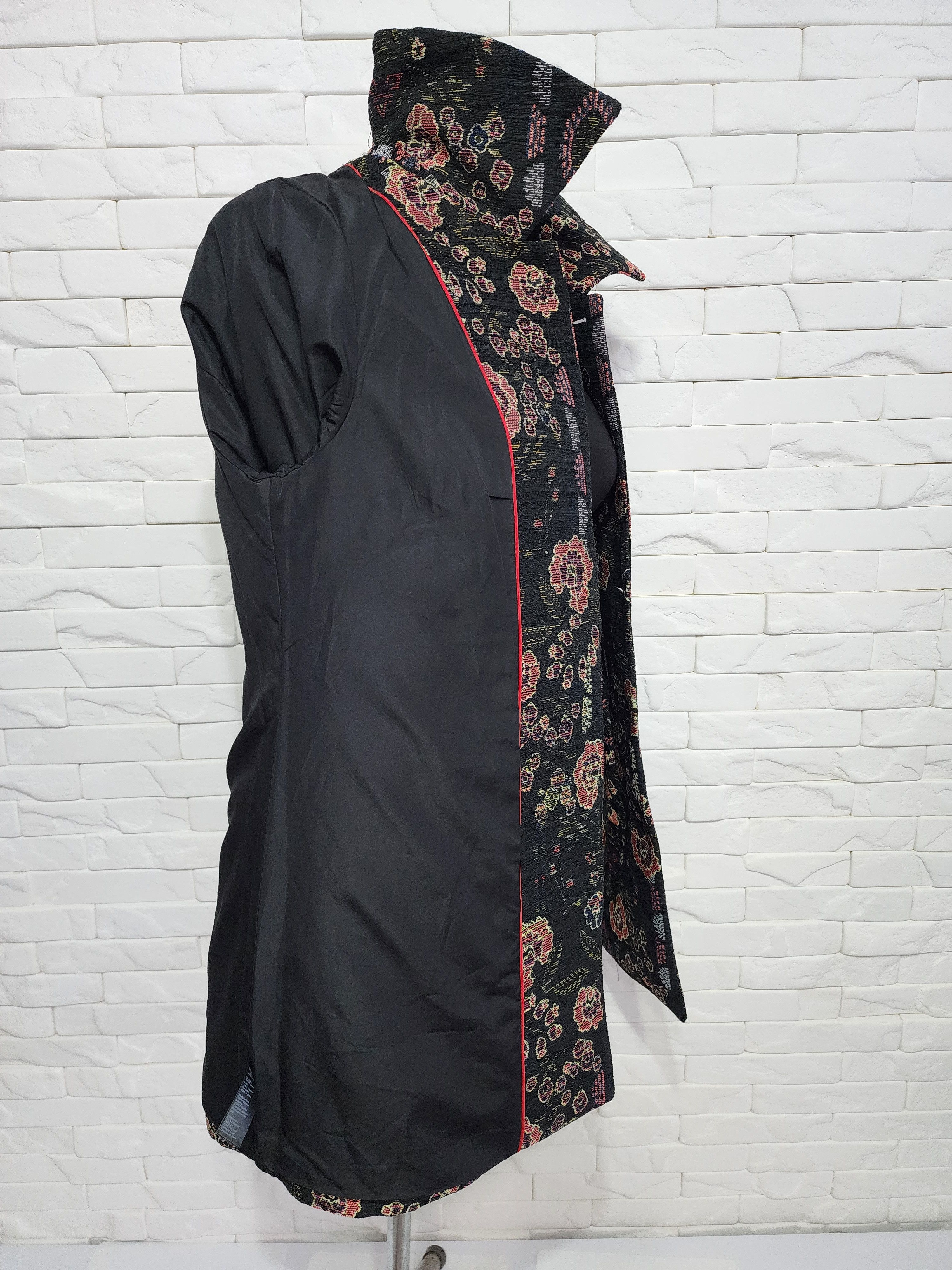Other Wonderful women's jacket made of tapestry fabric. Size XL / US 12-14 / IT 48-50 - 9 Thumbnail