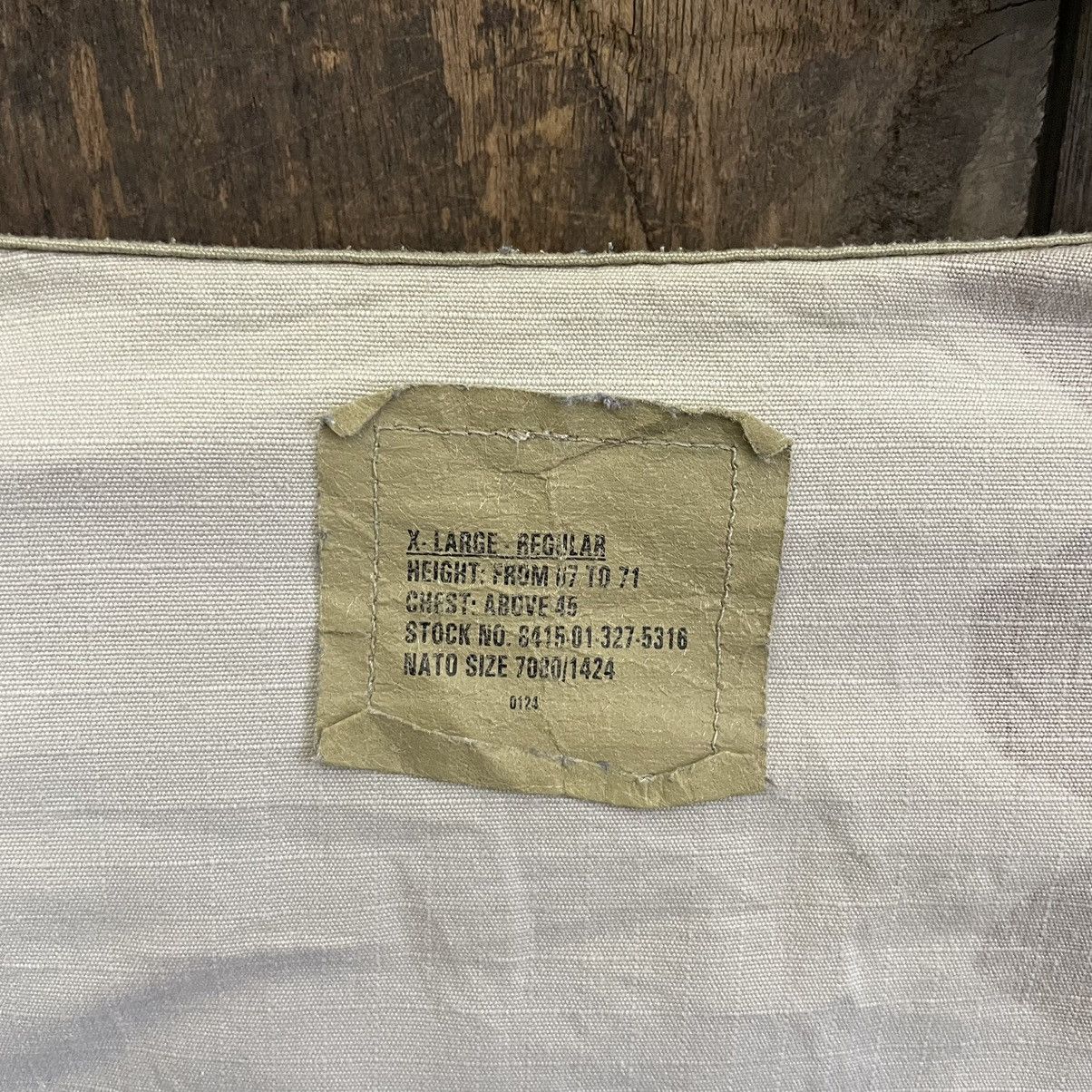 Vintage Vintage US Navy Desert camo Military Jacket Size US XL / EU 56 / 4 - 5 Thumbnail